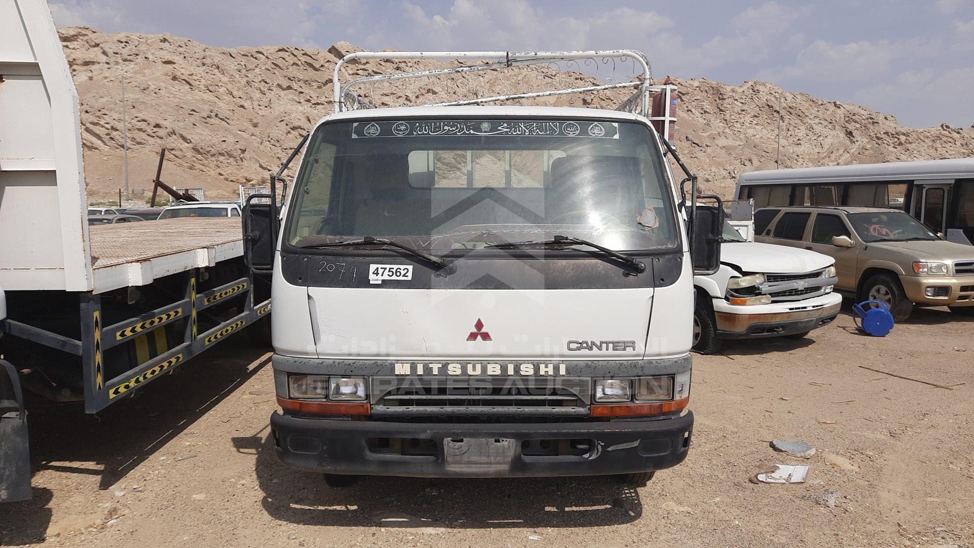 0 MITSUBISHI CANTER VIN: JMYFE635E0KA19867