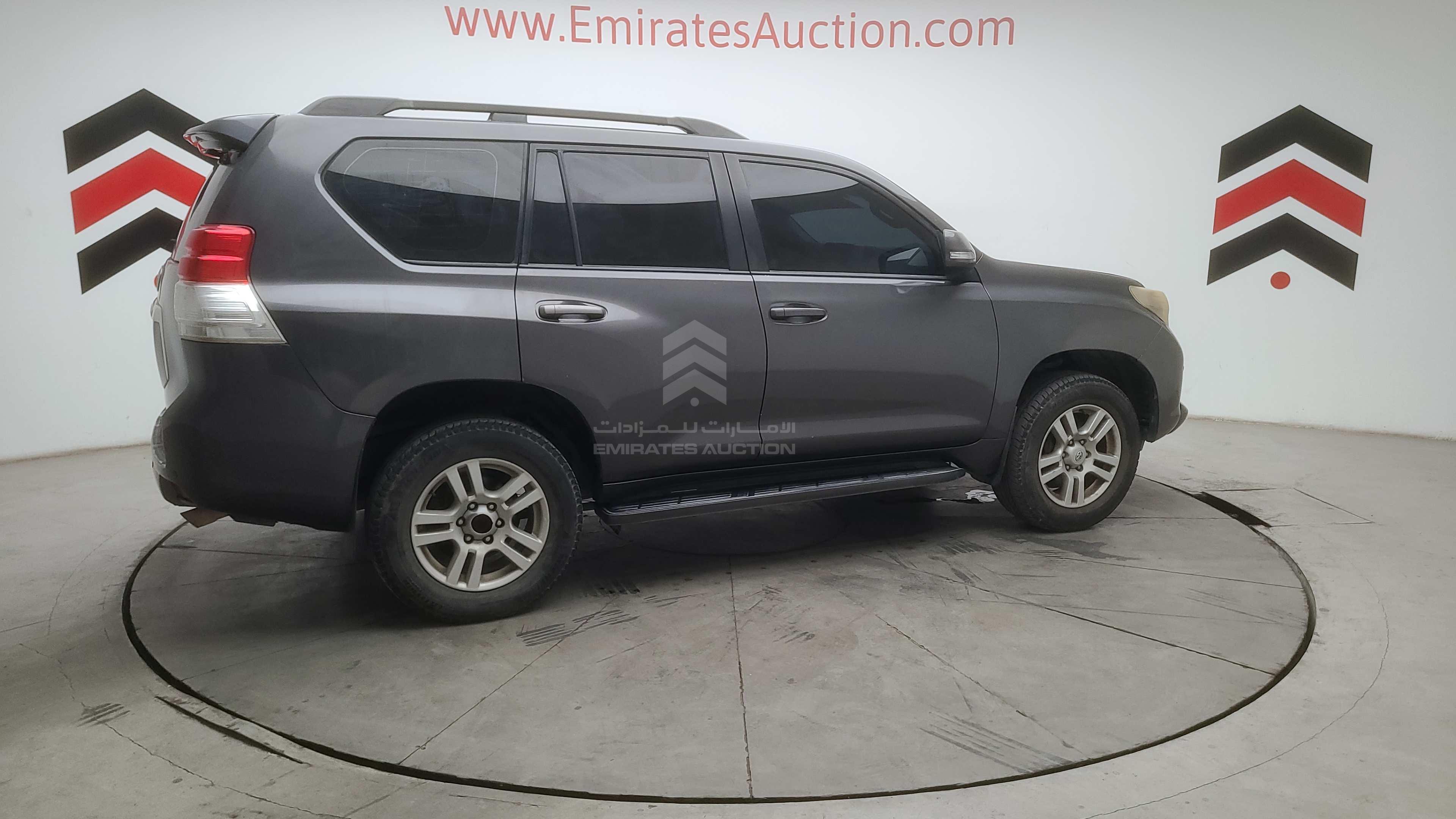 JTEBU3FJ8BK028260 - 2011 Toyota Land Cruiser Prado - #479772