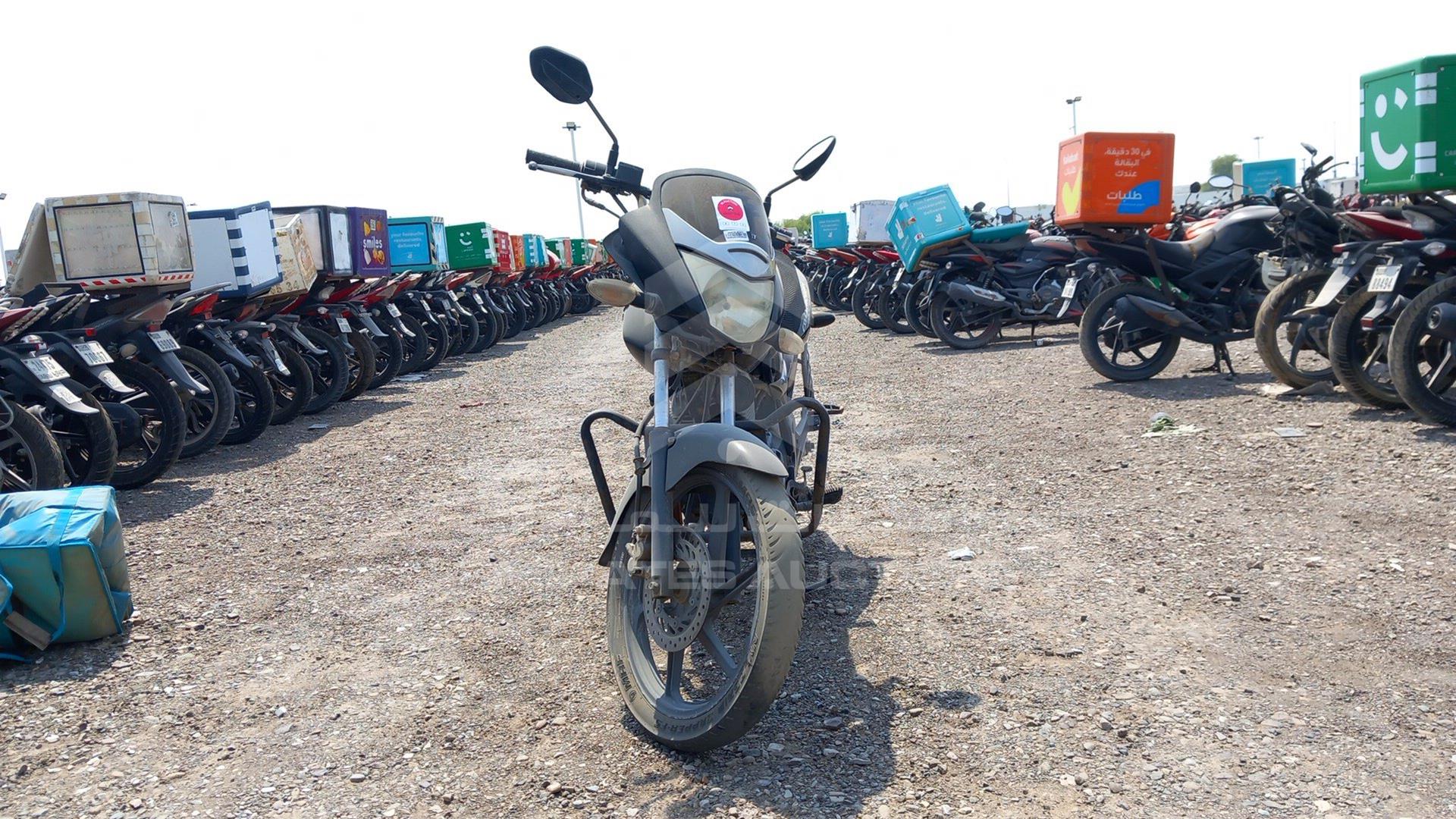 2013 HONDA UNICORN VIN: ME4KC09CED8481409