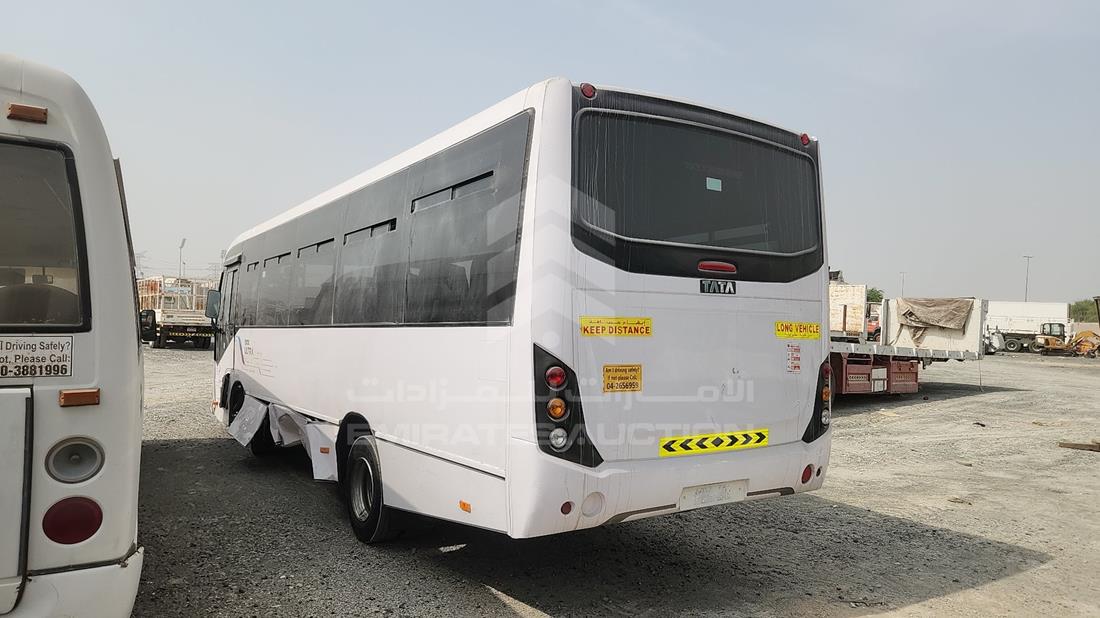 تاتا LPO 916 2026 — الزاوية الخلفية اليسرى — صورة 6