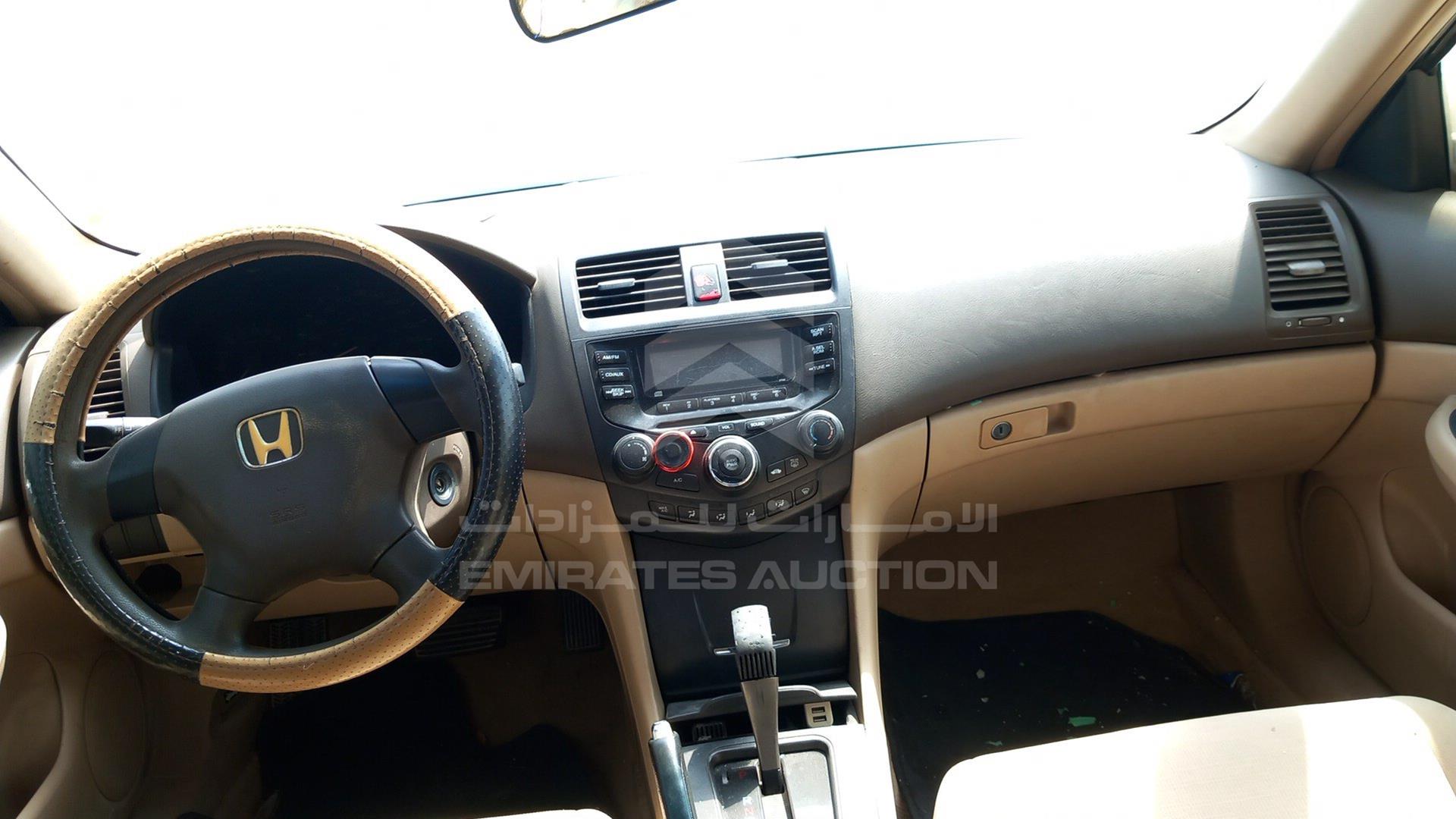 2006 HONDA ACCORD VIN: JHMCM565X6C413230