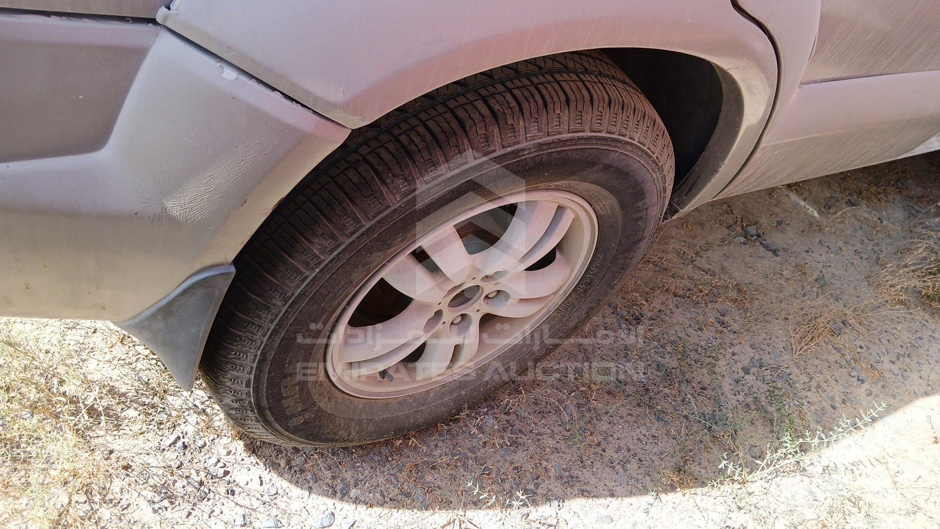 2007 HYUNDAI TUCSON VIN: KMHJM81B67U595815