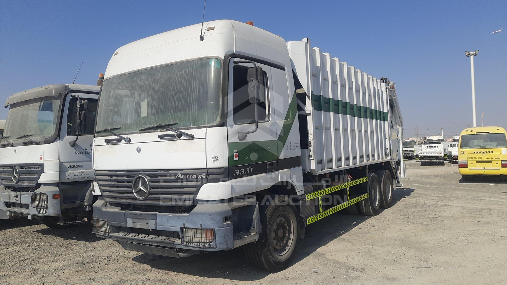 2003 MERCEDES ACTROS VIN: WDB9501631K841671