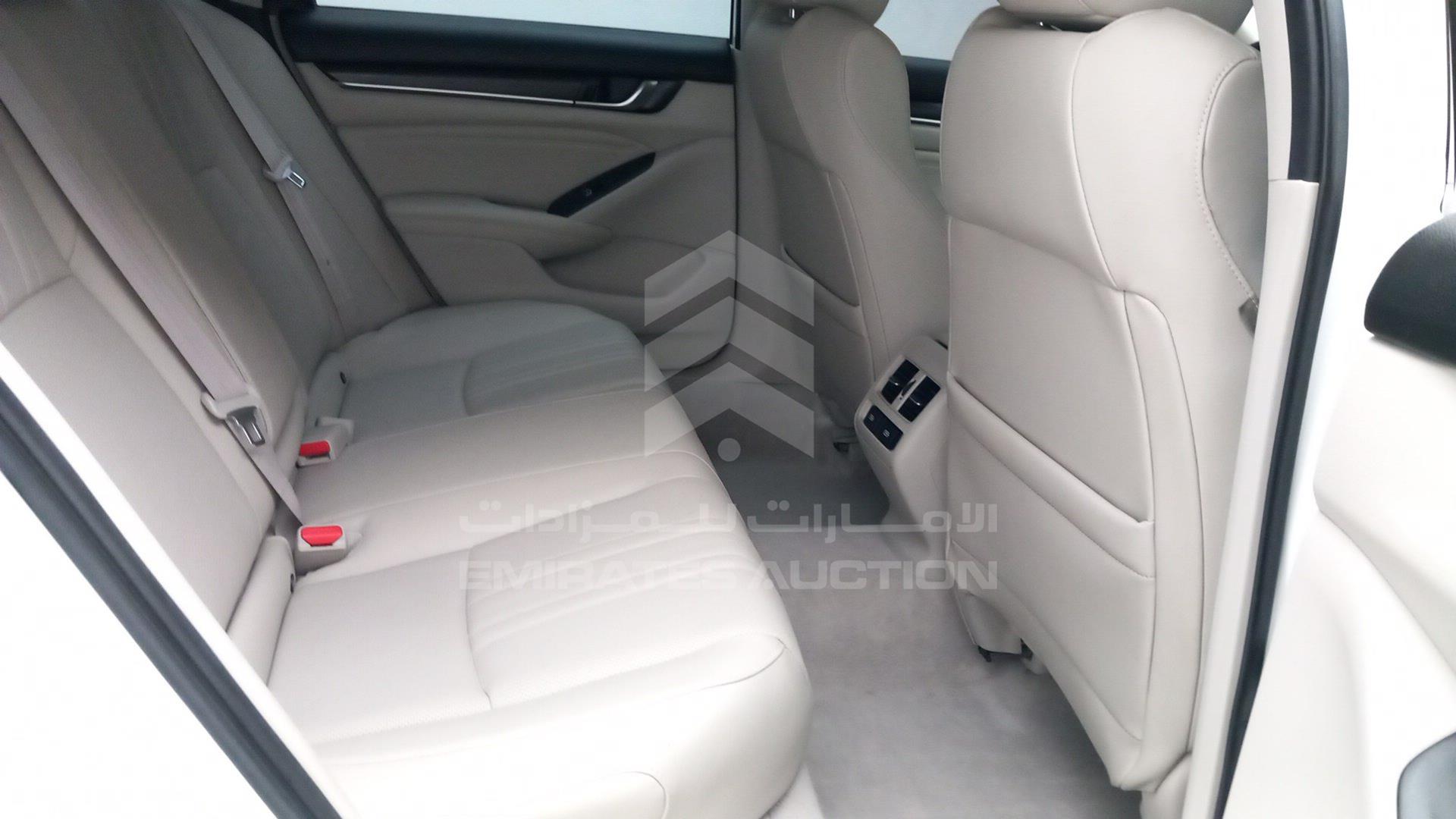 2022 HONDA ACCORD VIN: 1HGCV1661NA600576