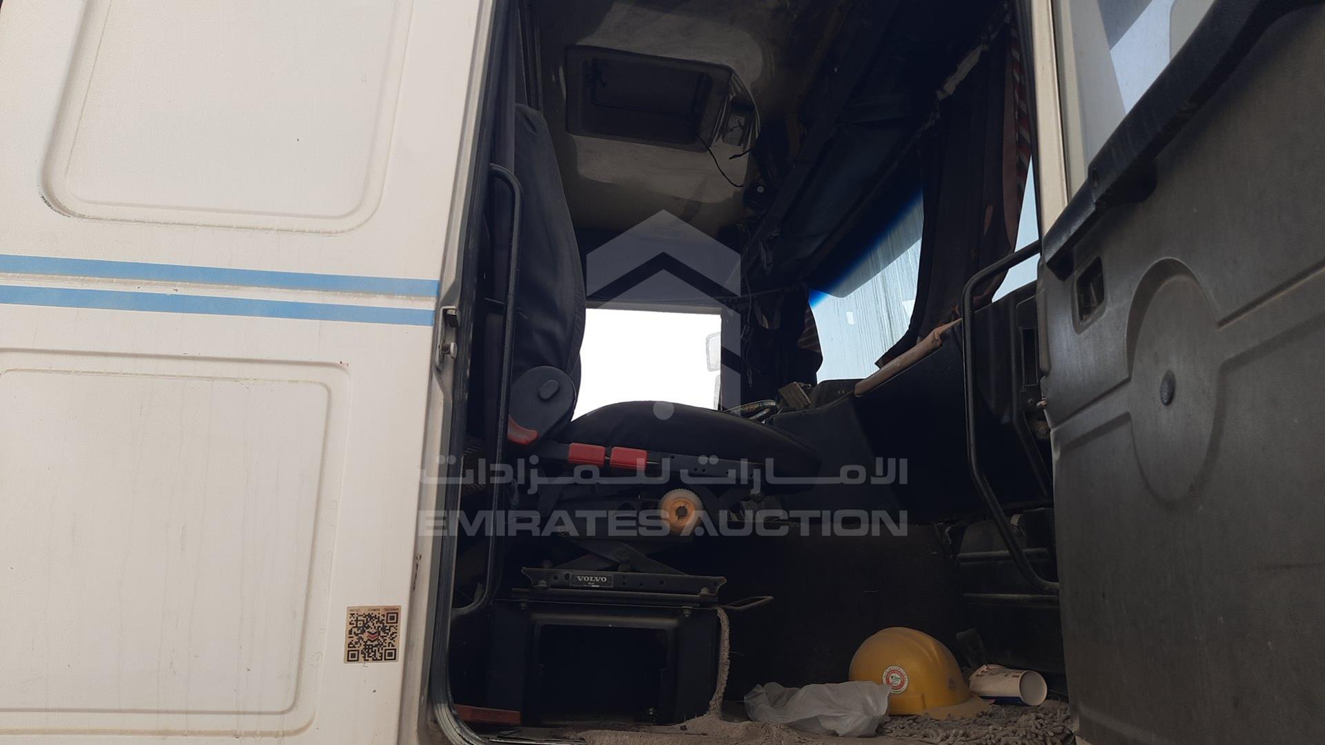 0 VOLVO F12 VIN: YV2H2B4AXLB452743