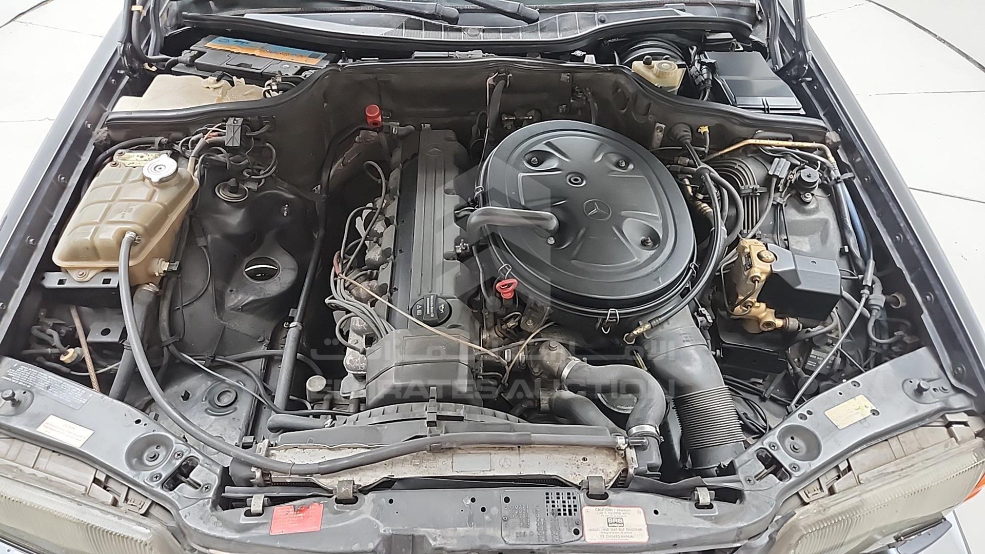 1990 MERCEDES SE 300 VIN: WDBCA24D8LA545332