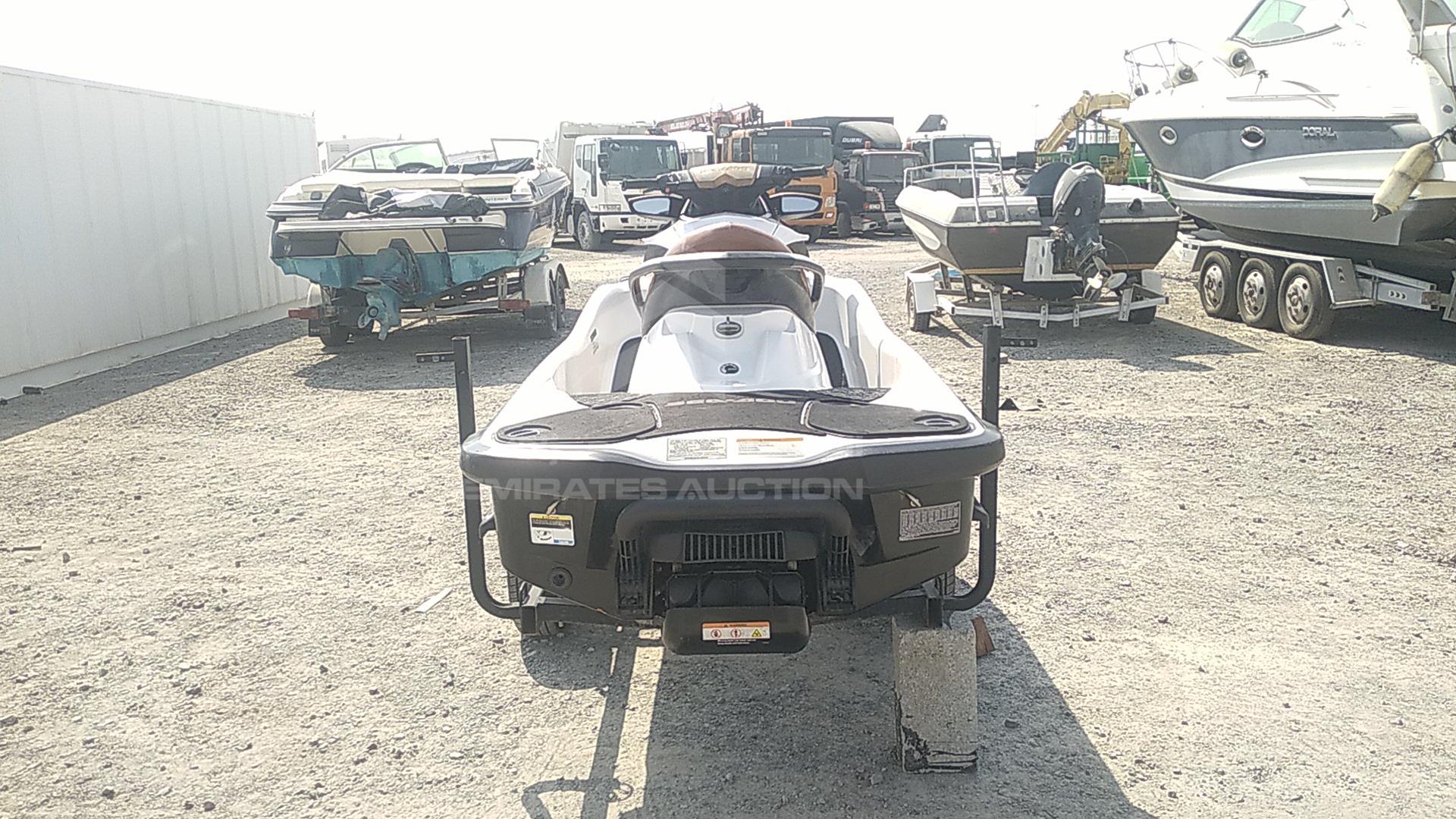 2013 JET SKI + TROLLEY SEA DOO VIN: CAYDV10776C313