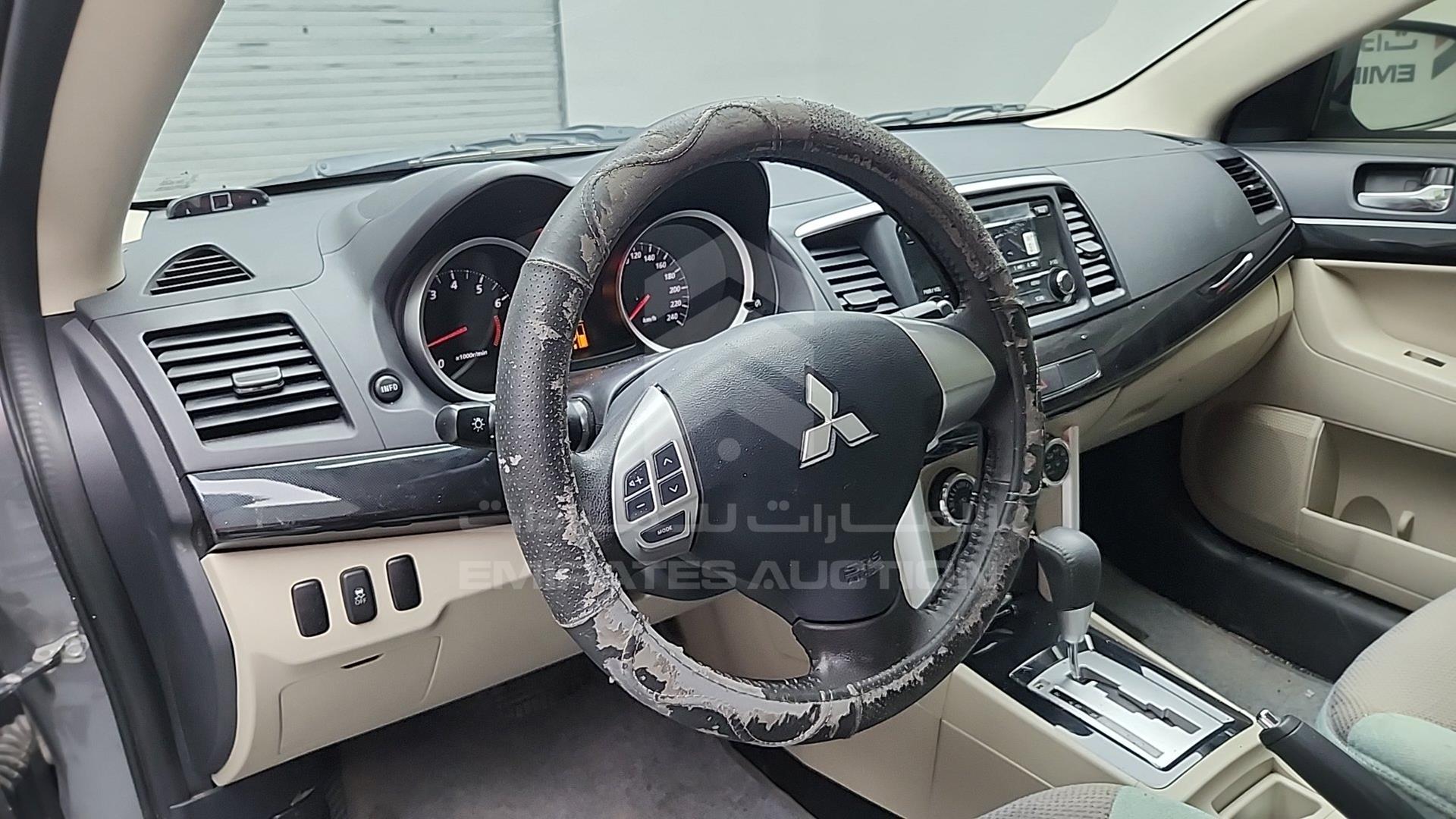 2017 MITSUBISHI LANCER VIN: JE3AB36AXHU707850