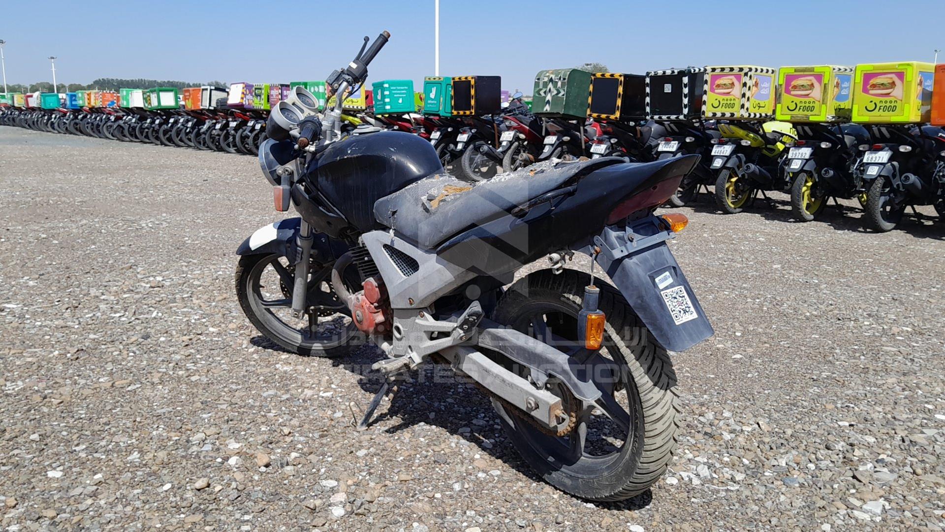 2007 HONDA CBX250 VIN: 9C2MC35008R300397
