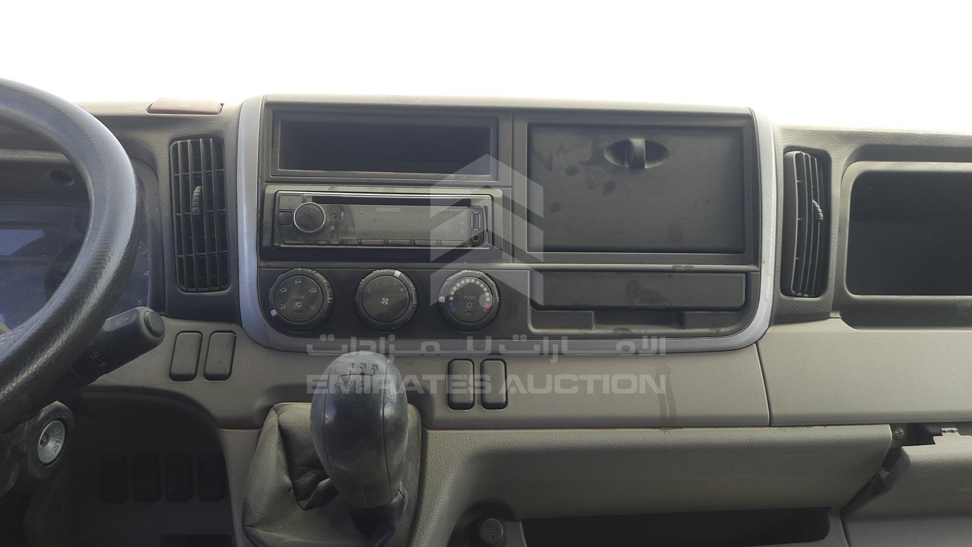 2021 MITSUBISHI CANTER VIN: JL6BDG6A2MK005224