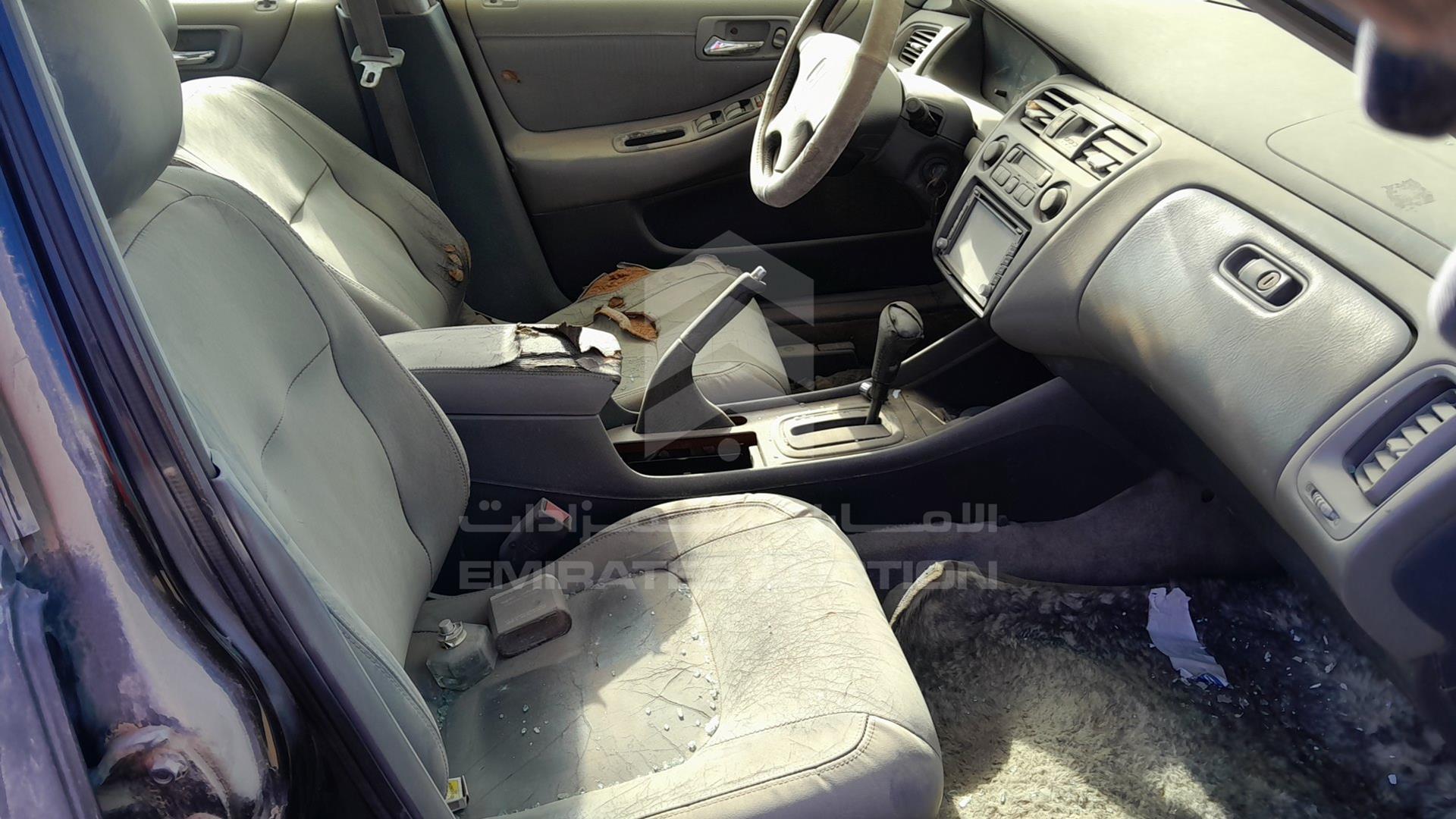 1998 HONDA ACCORD VIN: 1HGCG165XWA012937