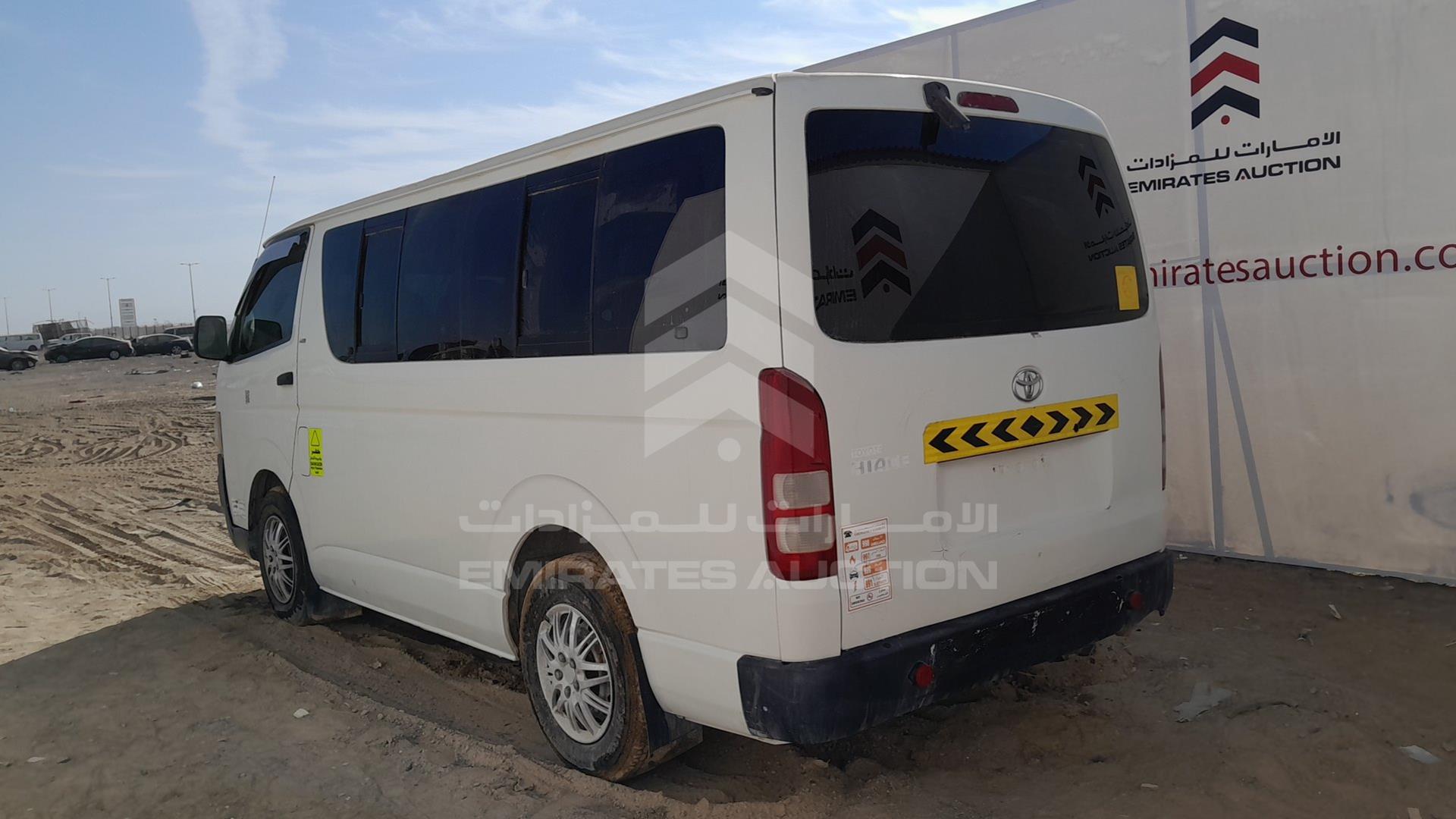 2009 TOYOTA HIACE VIN: JTGJX02P695010027