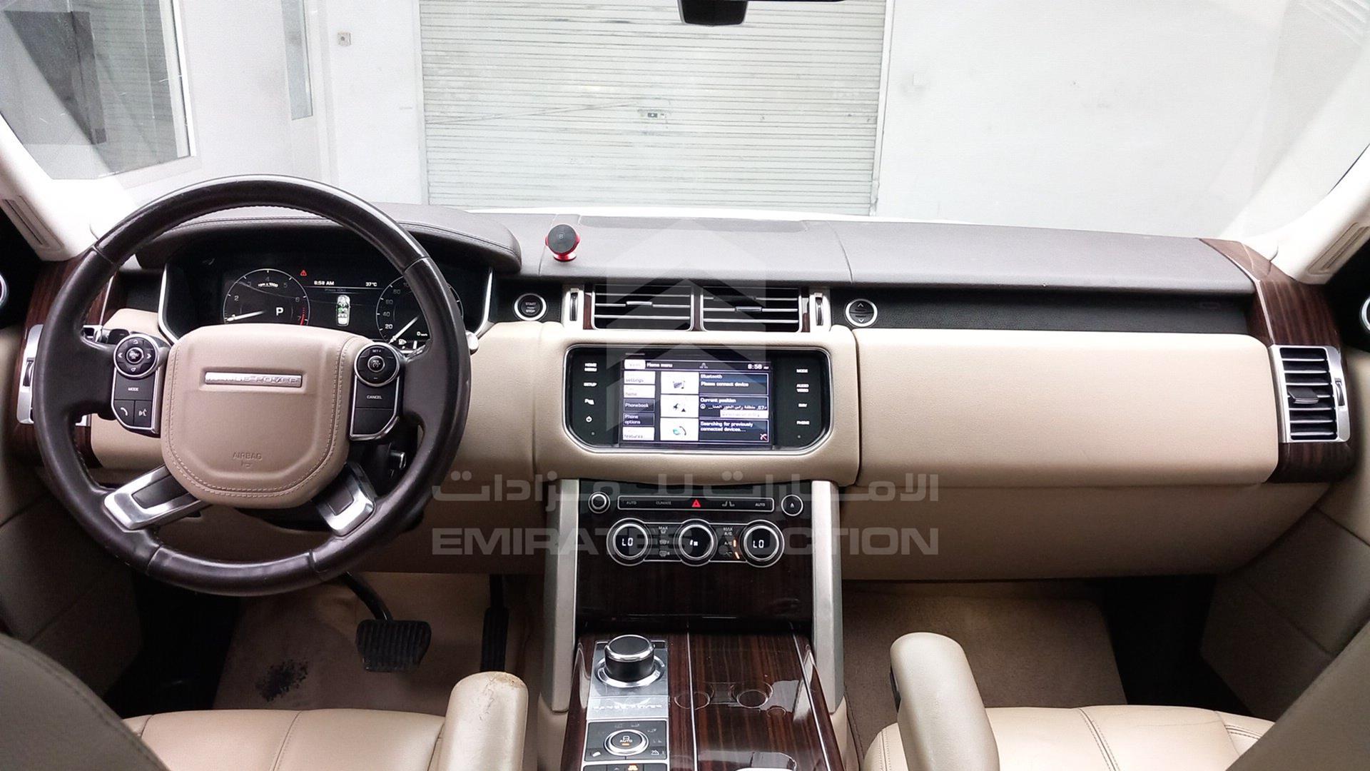 2014 RANGE ROVER VOGUE VIN: SALGA2DF6EA132437