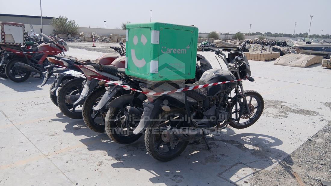 5 Motorbikes — Rear Right Angle — Photo 10