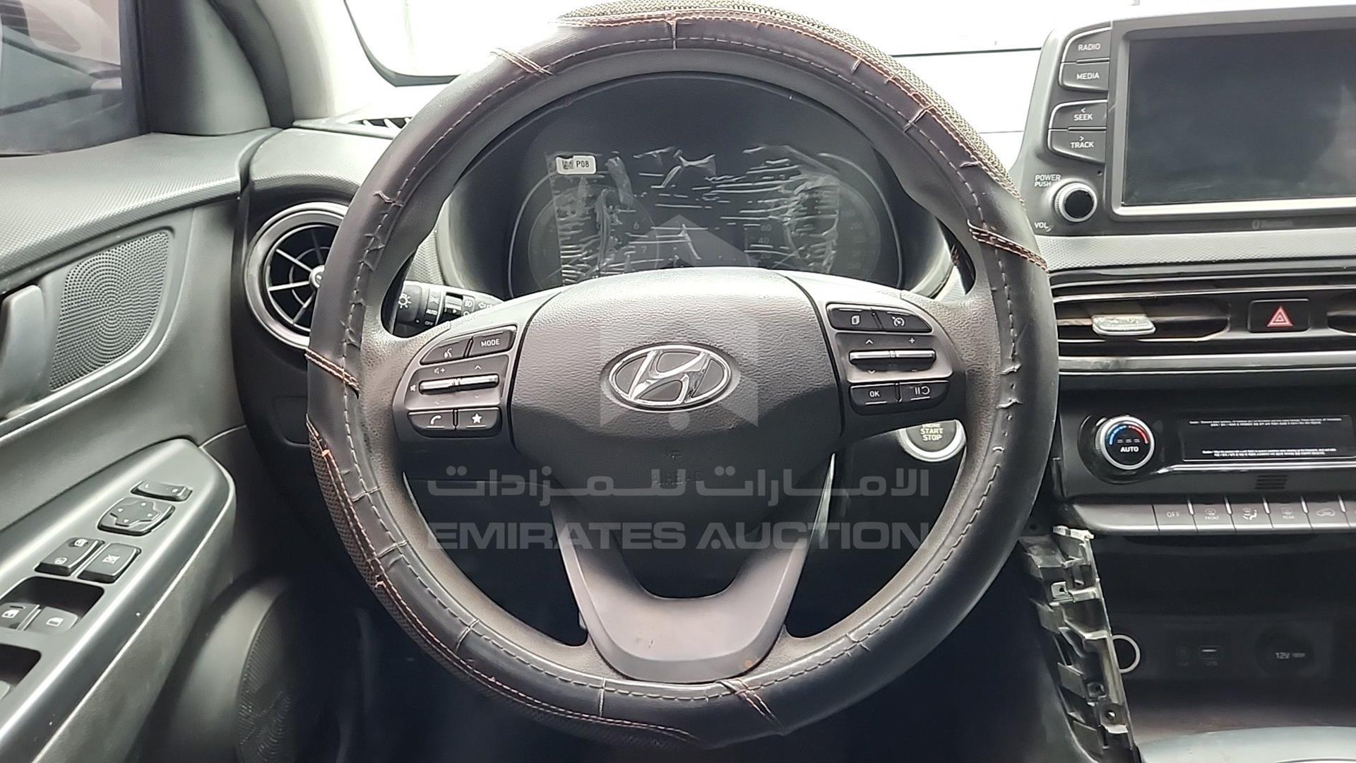 2022 HYUNDAI KONA VIN: KMHK281B3NU840464