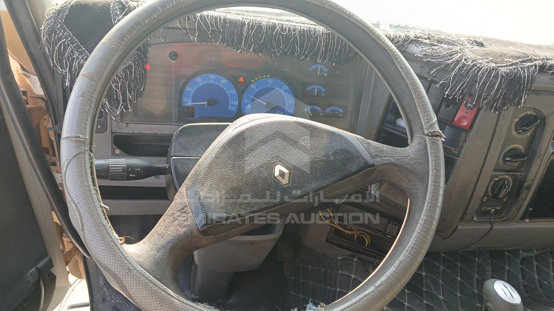 2006 RENAULT KERAX VIN: VF633BVB06E101164