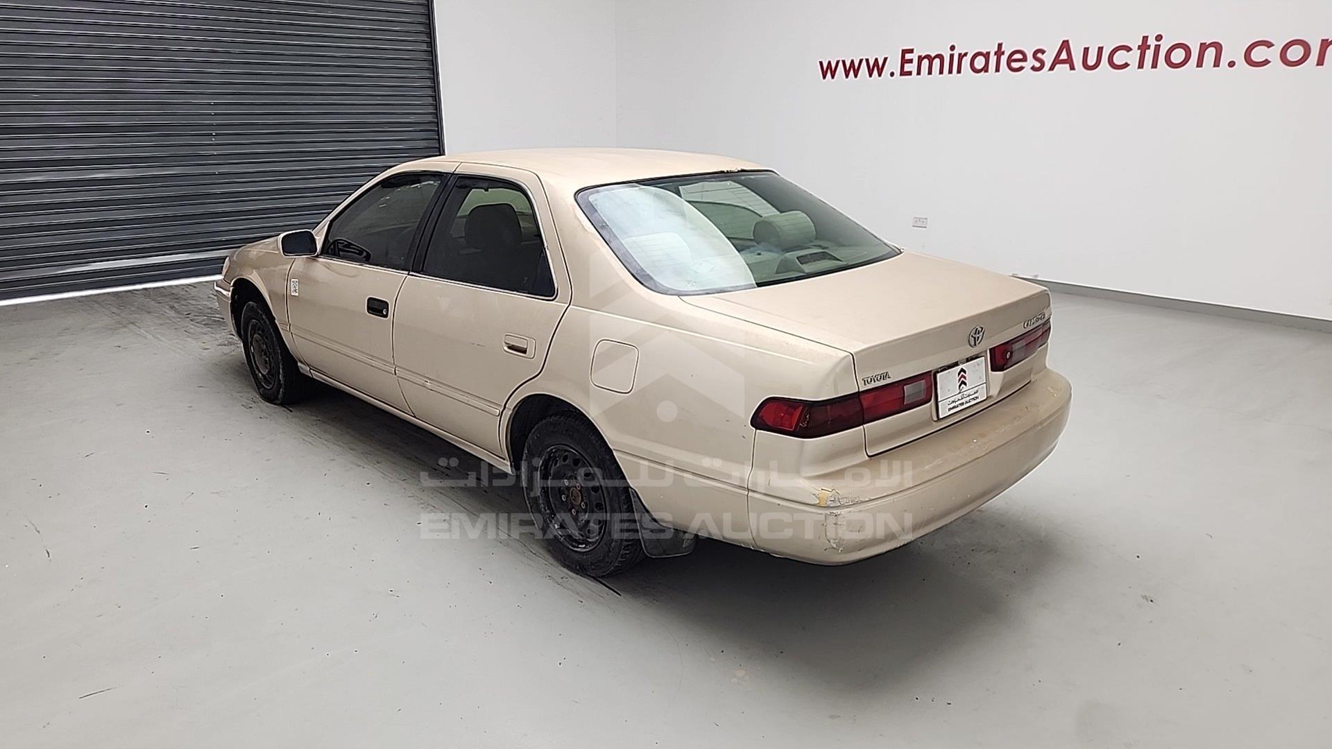 1999 TOYOTA CAMRY VIN: 4T1BG22K2XU880390