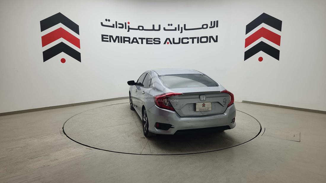 هوندا سيفيك 2021 — الزاوية الخلفية — صورة 8