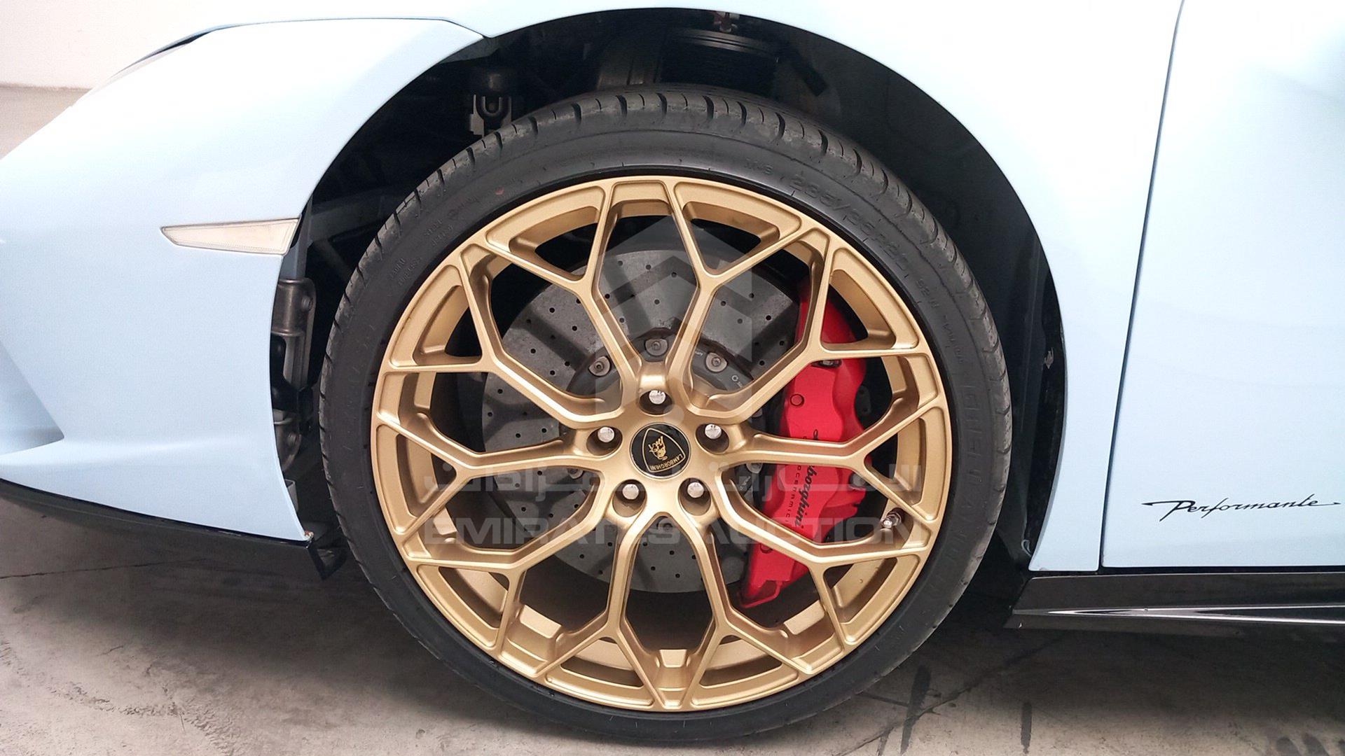 2018 LAMBORGHINI HURACAN VIN: ZHWED4ZF5JLA10123