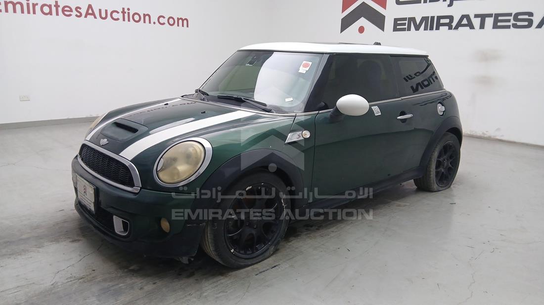 2011 Mini Cooper S — Front Left Angle — Photo 7