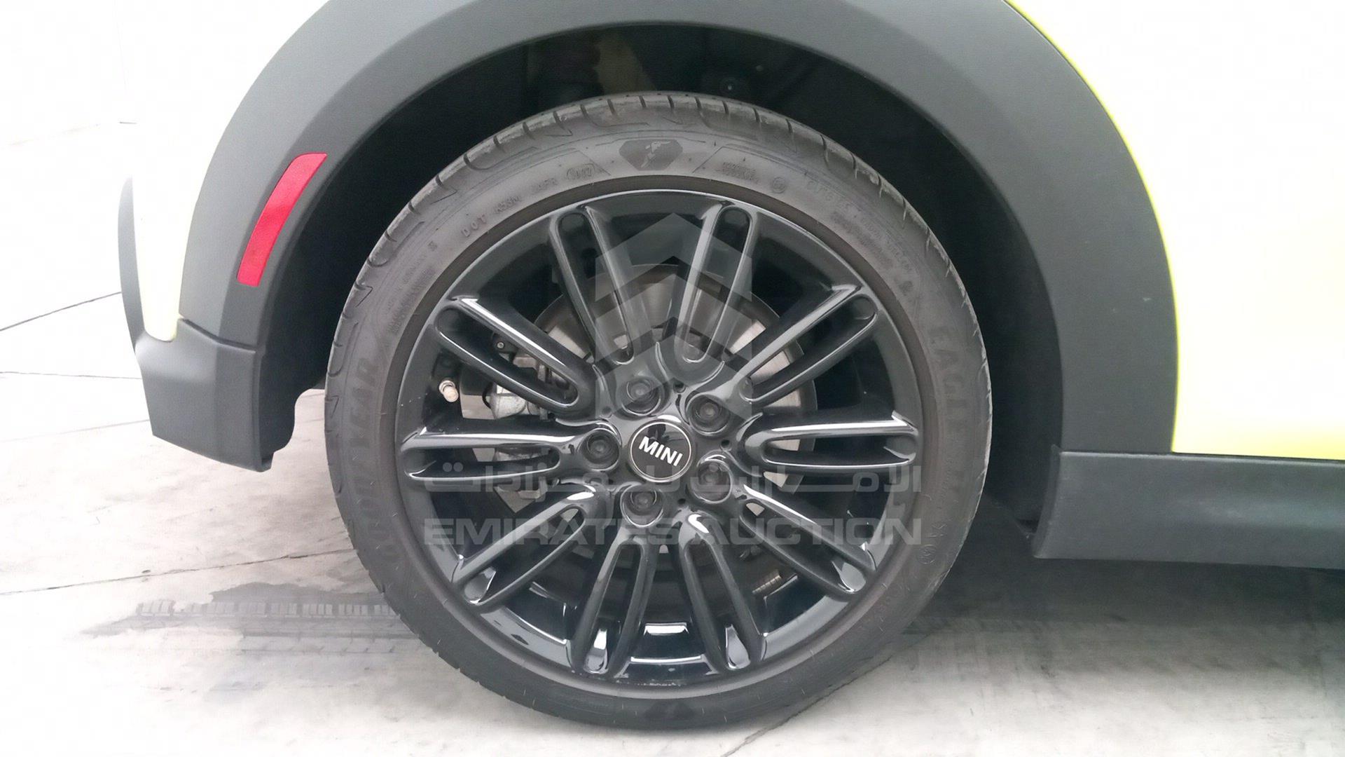 2023 MINI COOPER S VIN: WMW53DH0XP2S73659