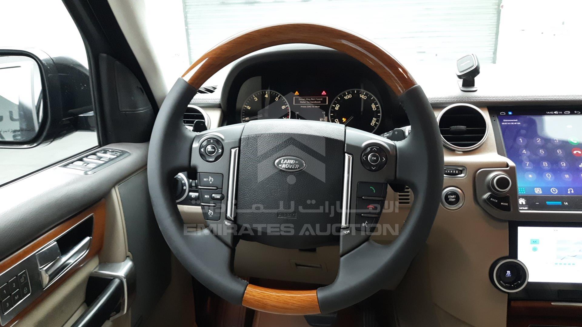 2015 LAND ROVER LR4 VIN: SALLAAAV6FA775622