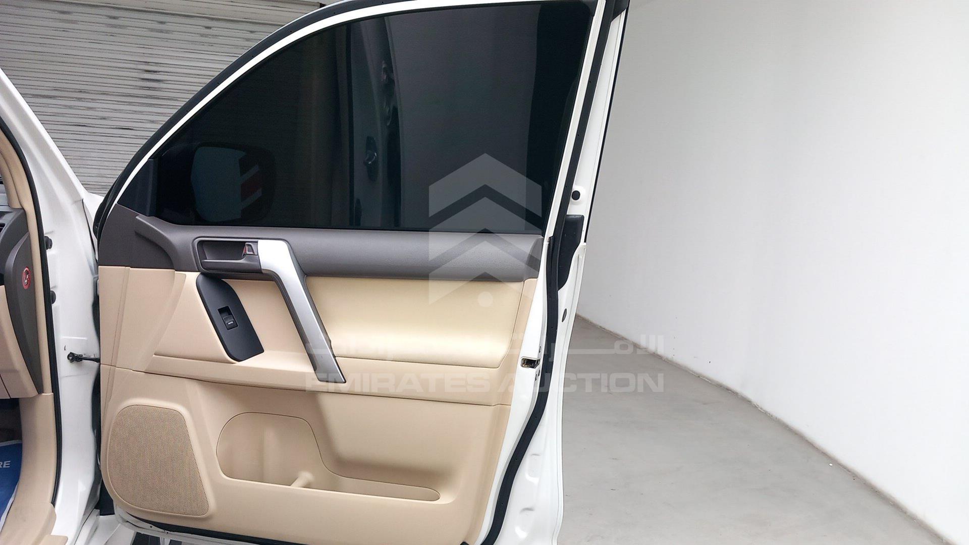 2015 TOYOTA PRADO VIN: JTEBX9FJ5F5080234