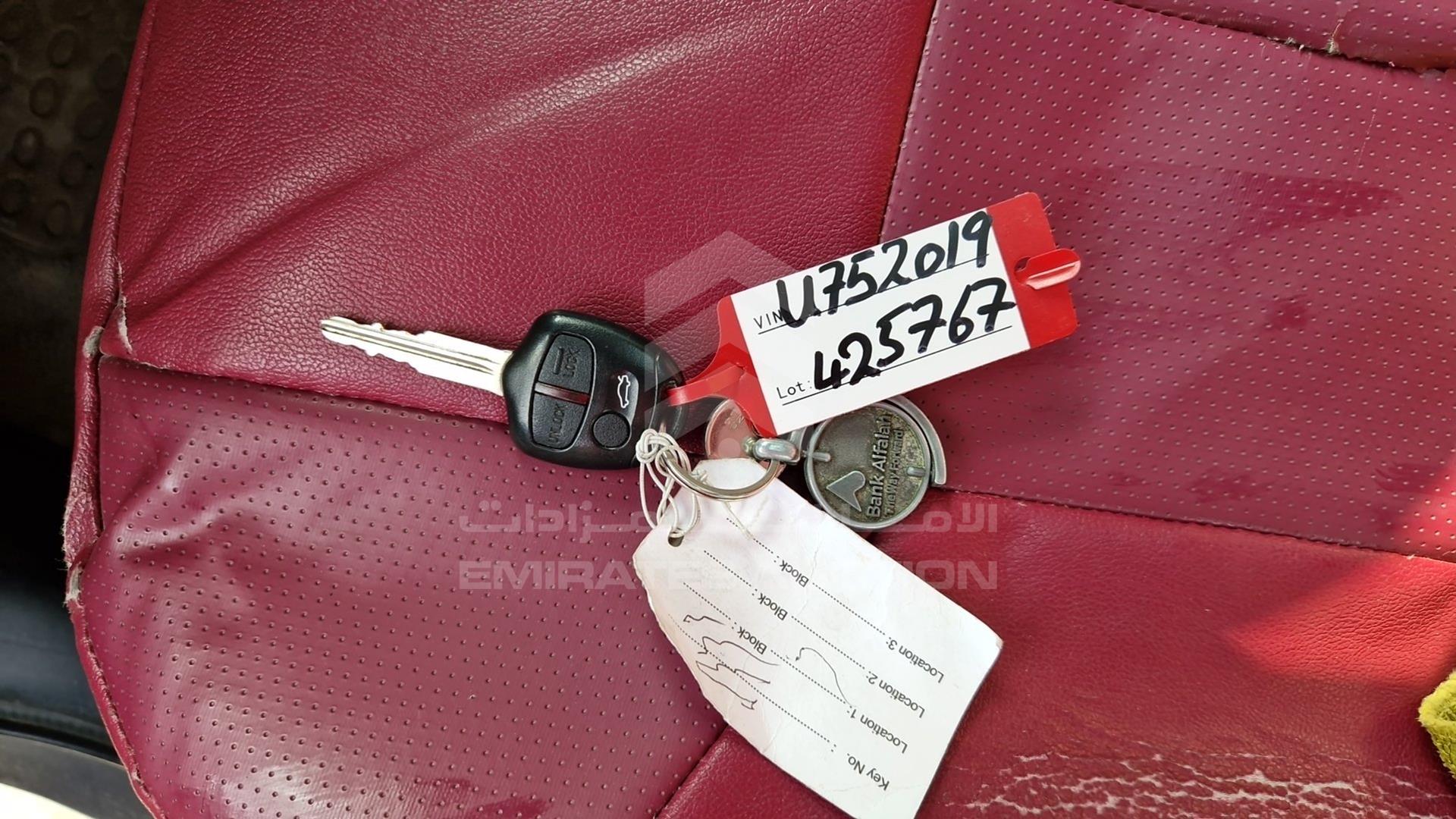 2016 MITSUBISHI LANCER VIN: JMYSRCY1AGU752019
