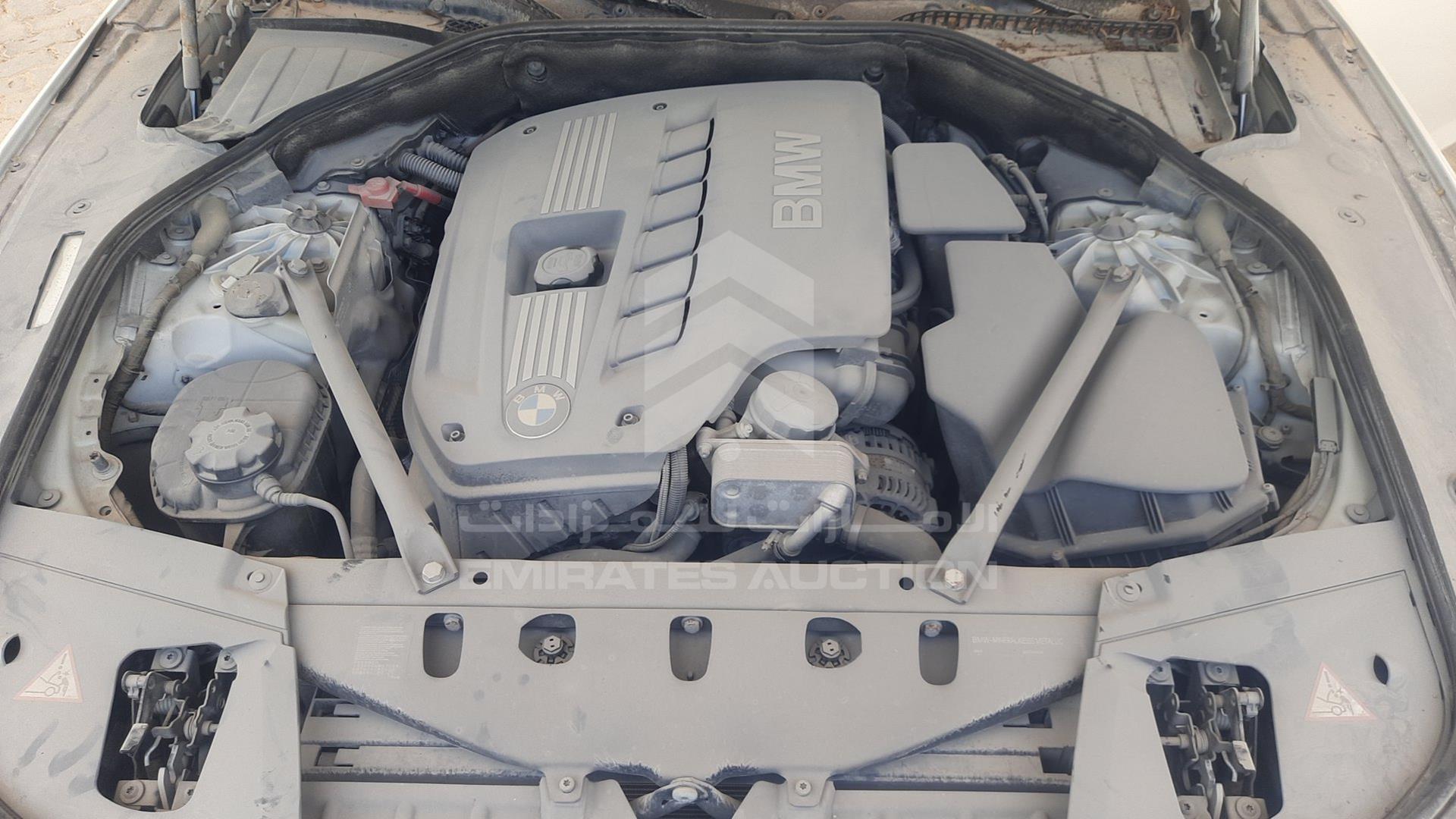 0 BMW --- VIN: WBAYE2108DDZ42176