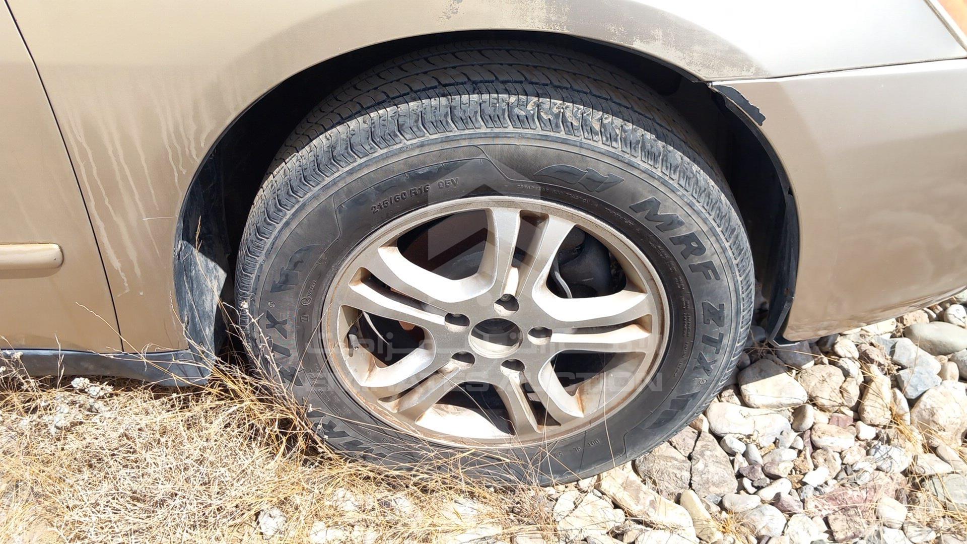 2006 HONDA ACCORD VIN: JHMCM565X6C413230