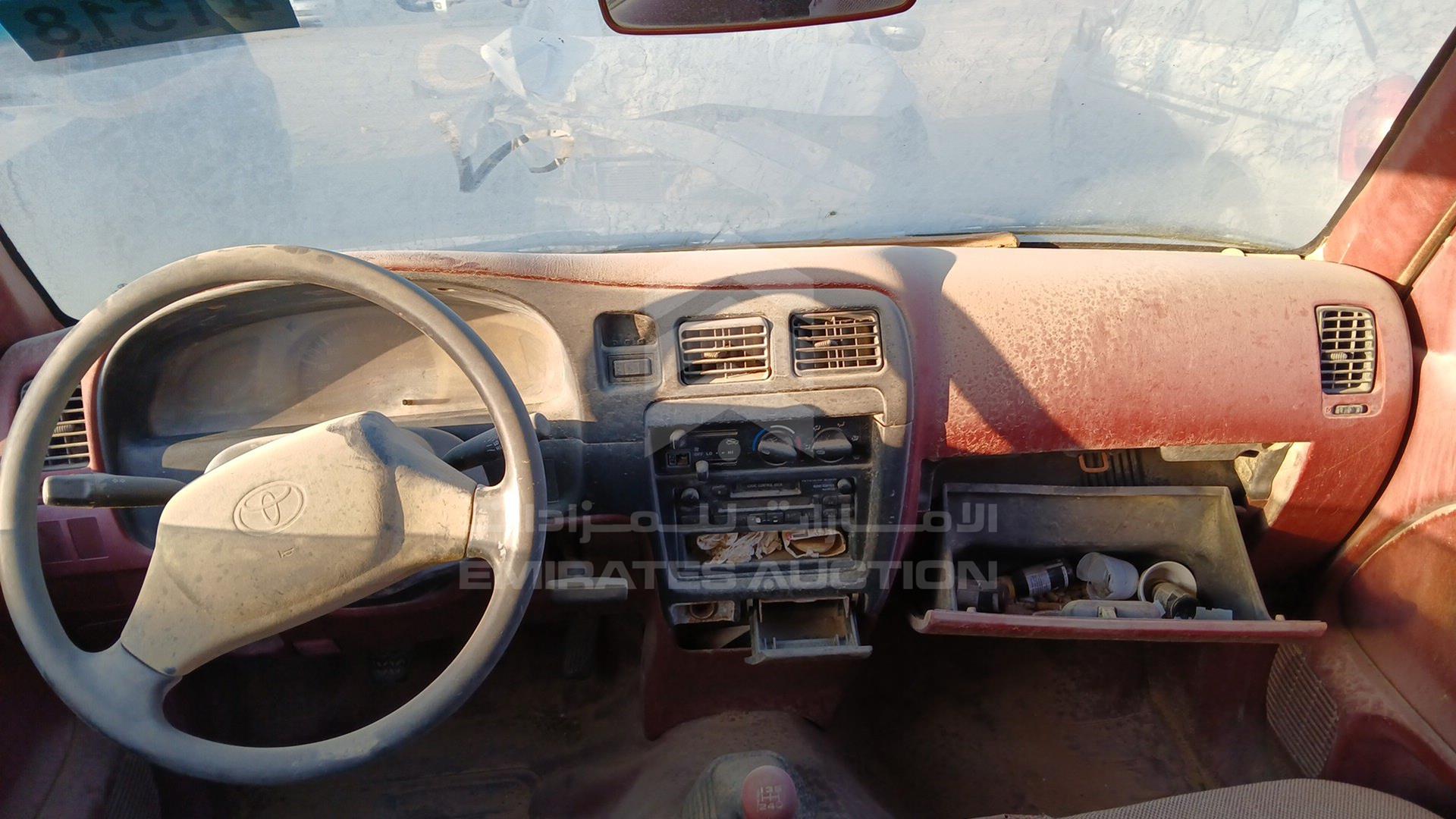 2000 TOYOTA HILUX VIN: JTFEG426010022941