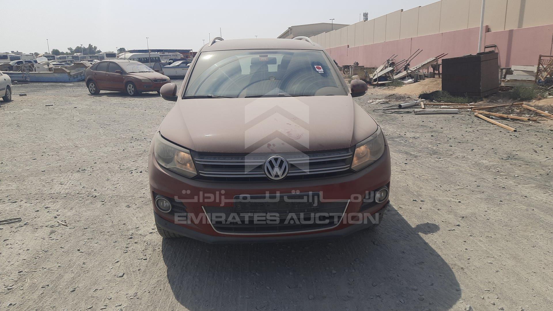 2012 VOLKSWAGEN TIGUAN VIN: WVGCE15NXCW045677