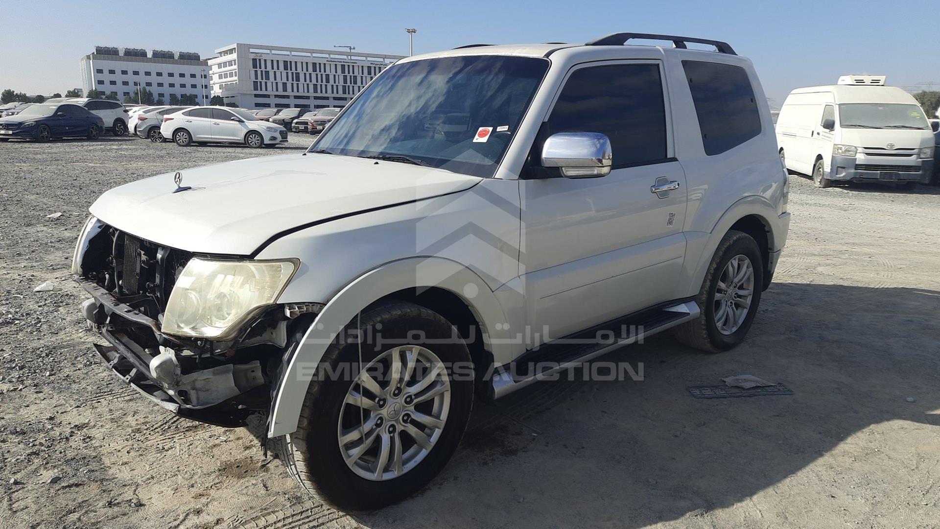 2012 MITSUBISHI PAJERO VIN: JMYMYV87WCJ702449