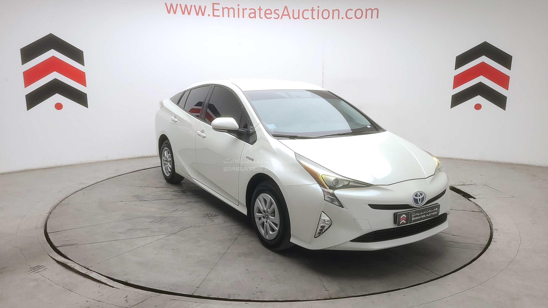 2018 TOYOTA PRIUS VIN: JTDKB3FU3J3589687