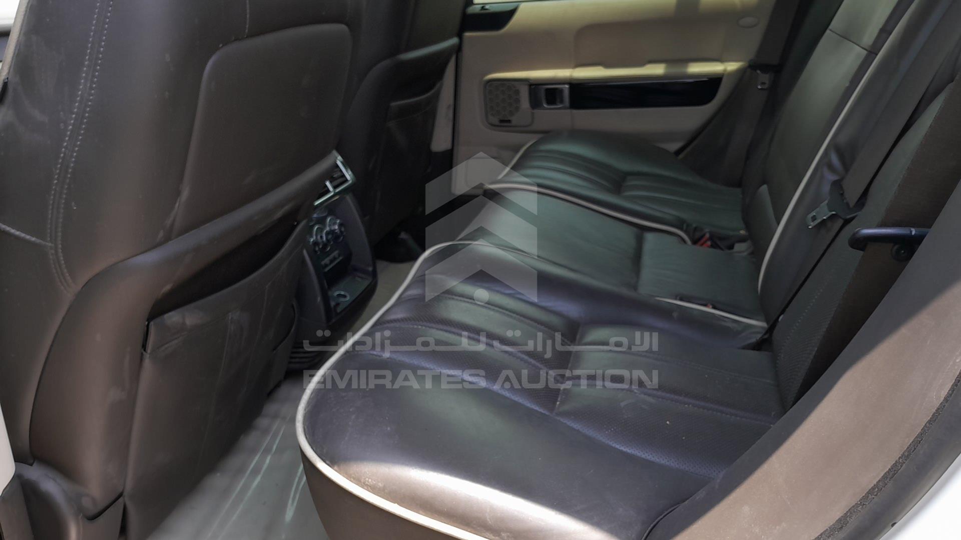 2010 RANGE ROVER VOGUE VIN: SALLMAME4AA315260