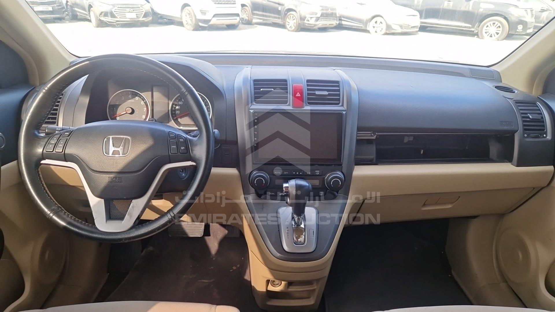 2011 HONDA CRV VIN: JHLRE4854BC400793