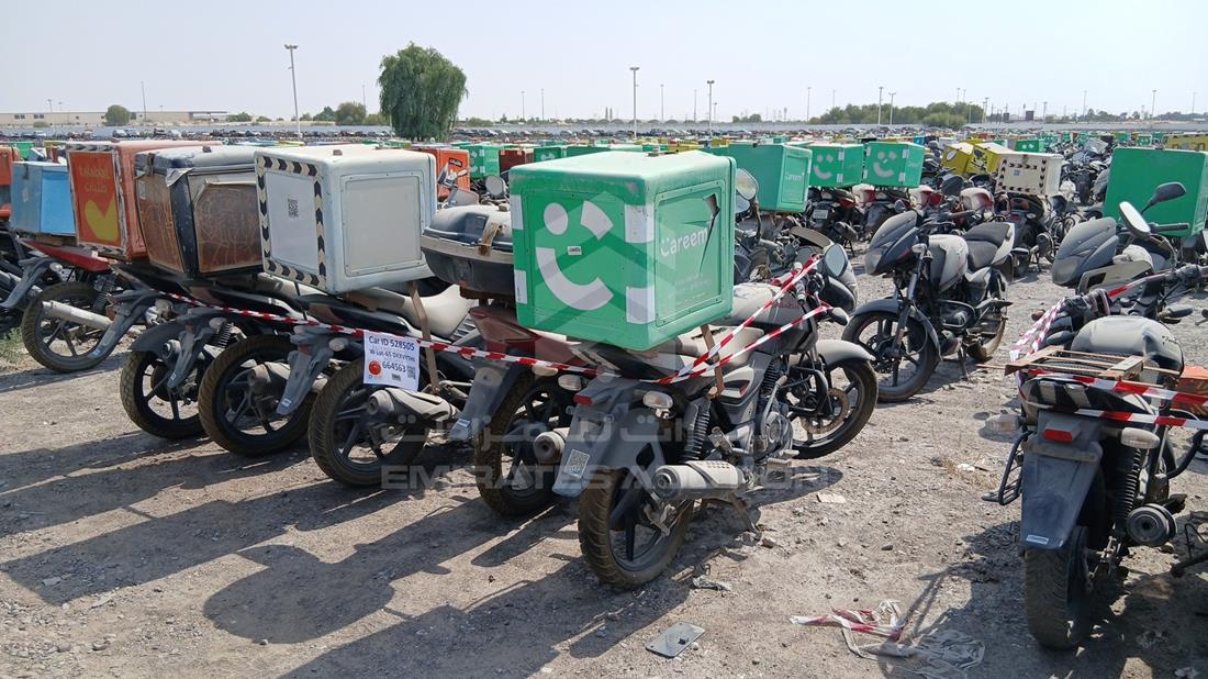 5 Motorbikes — Rear Right Angle — Photo 10