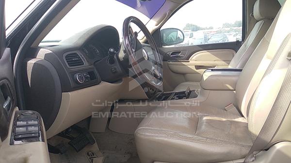GMC YUKON DENALI 2011 1GKS27EF3BR244785 Image 3