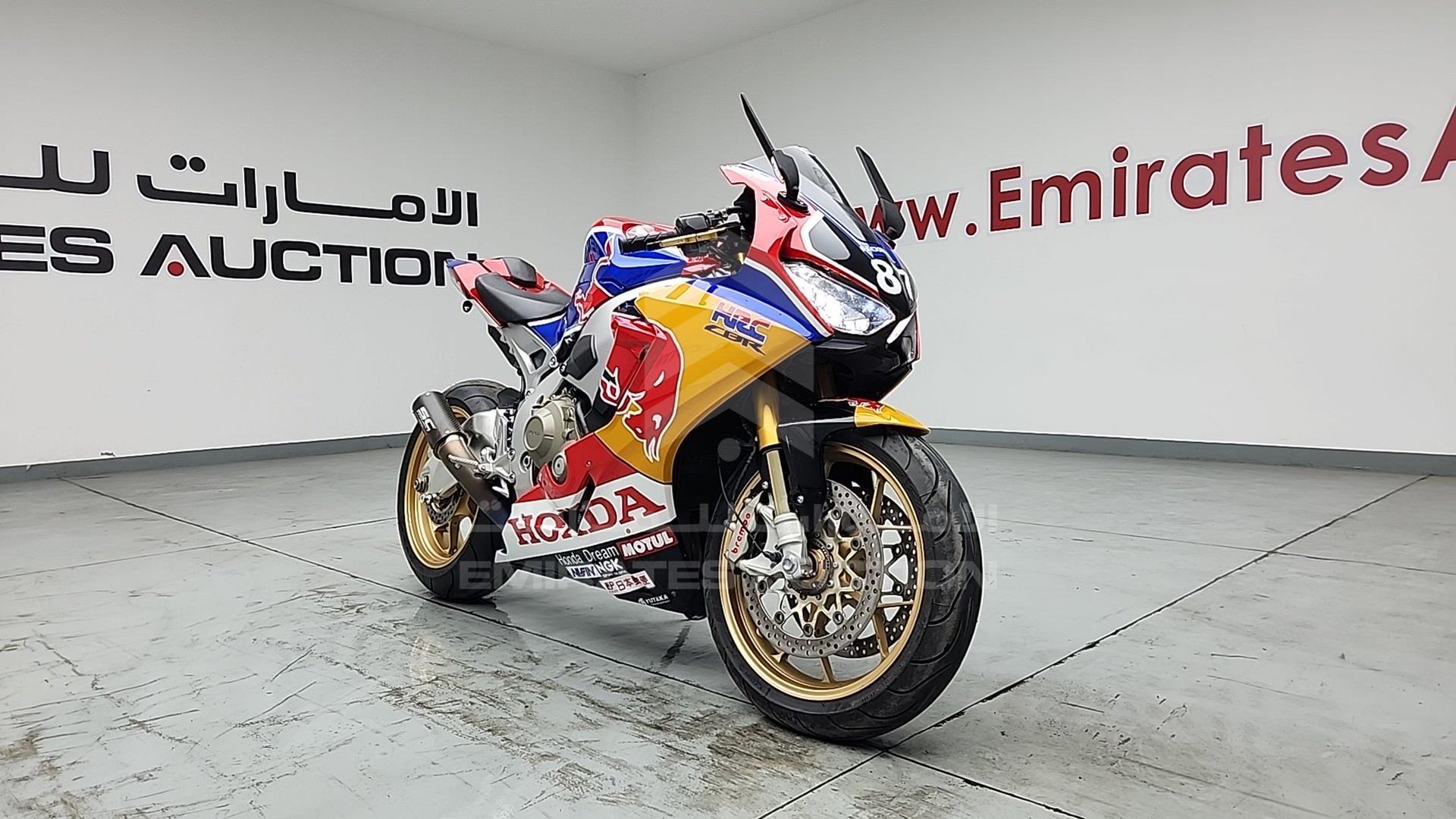 2019 HONDA CBR VIN: JH2SC77G2KK200002