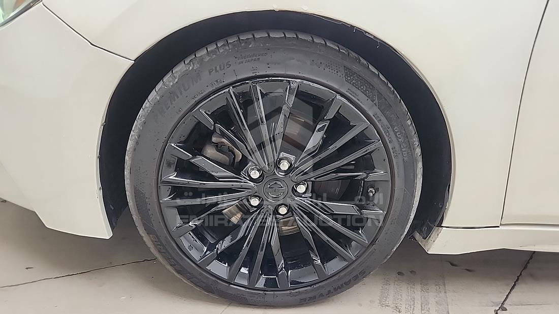 2016 Nissan Maxima — Front Left Tyre — Photo 37