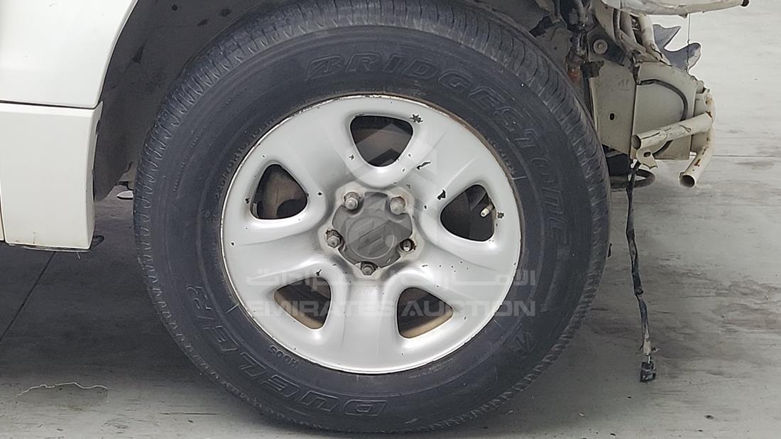 2007 Suzuki Grand Vitara — Front Right Tyre — Photo 27