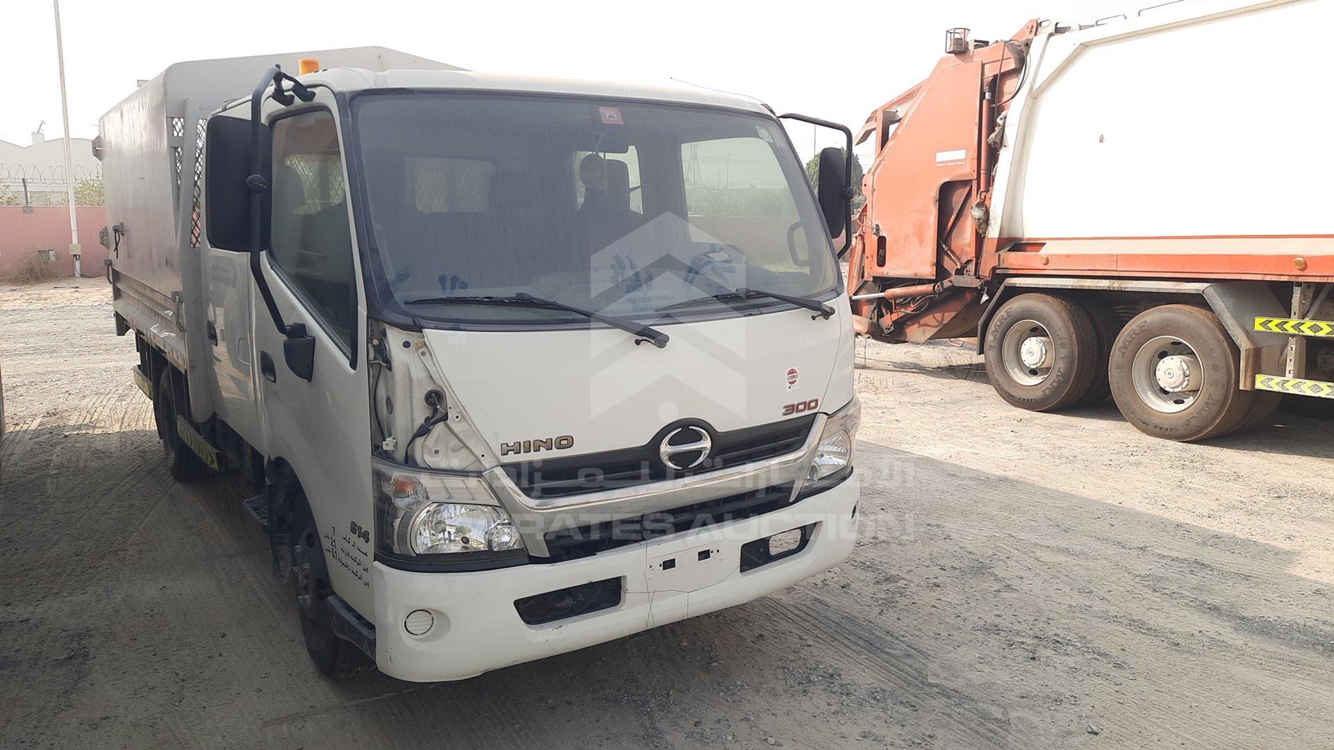 2014 HINO 300 VIN: JHHMCK3H9EK008144