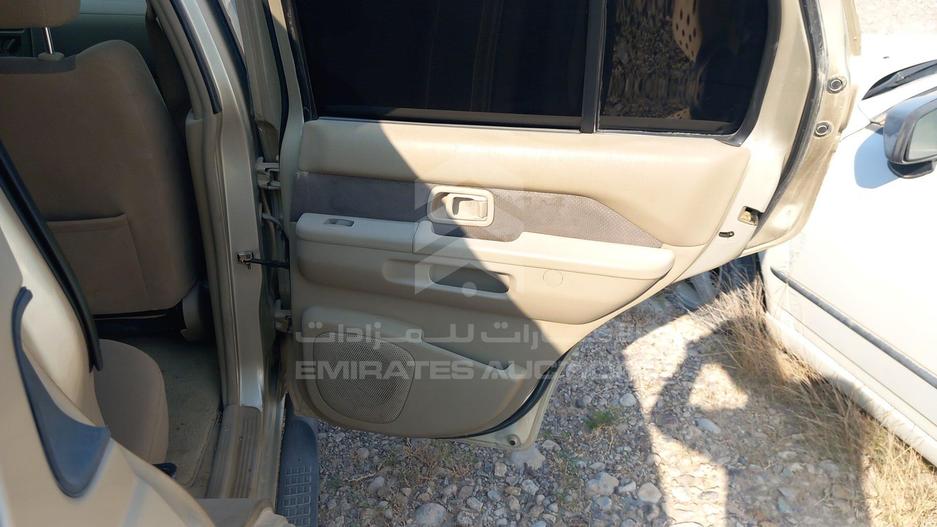 2000 NISSAN PATHFINDER VIN: JN8AR07Y3YW442550