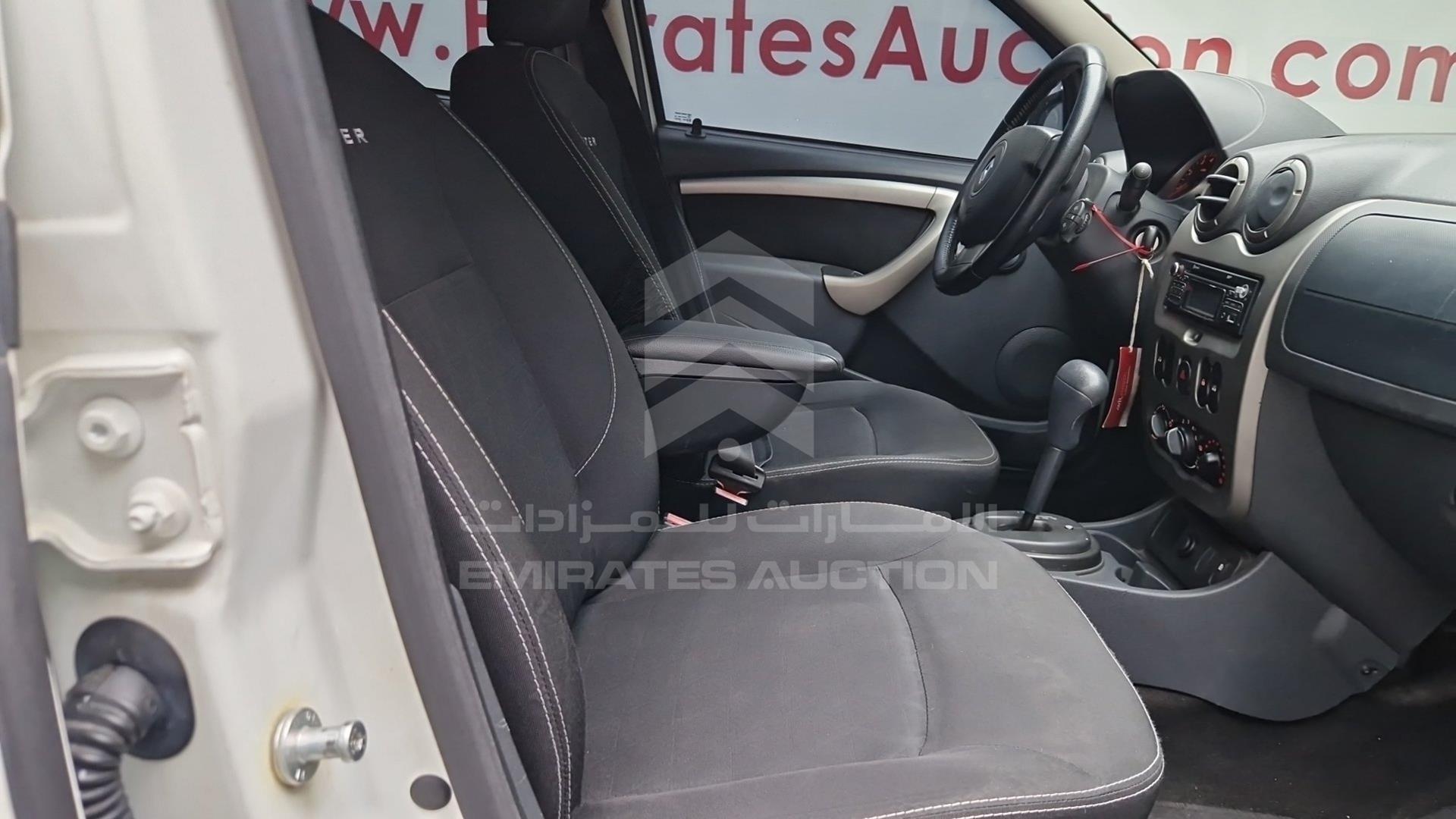 2015 RENAULT DUSTER VIN: VF1HSRCA6FA516158