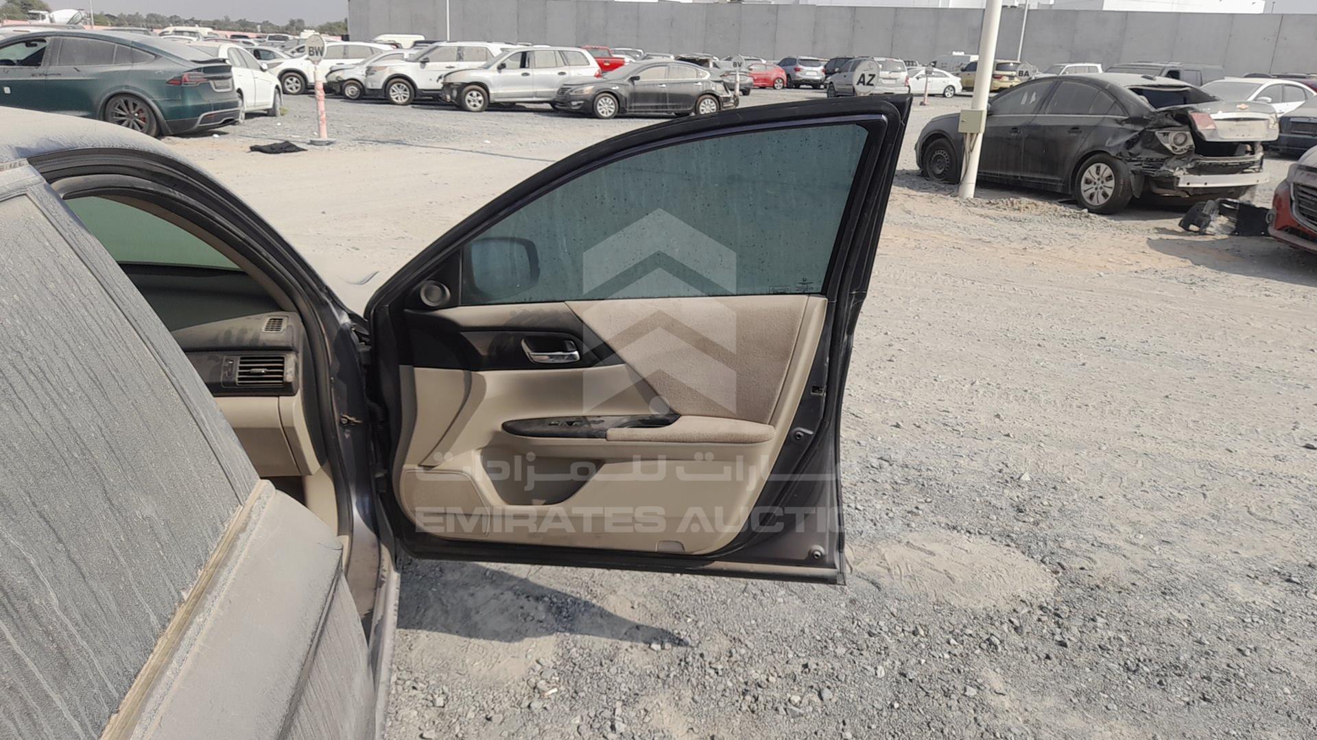 2013 HONDA ACCORD VIN: 1HGCR262XDA618452