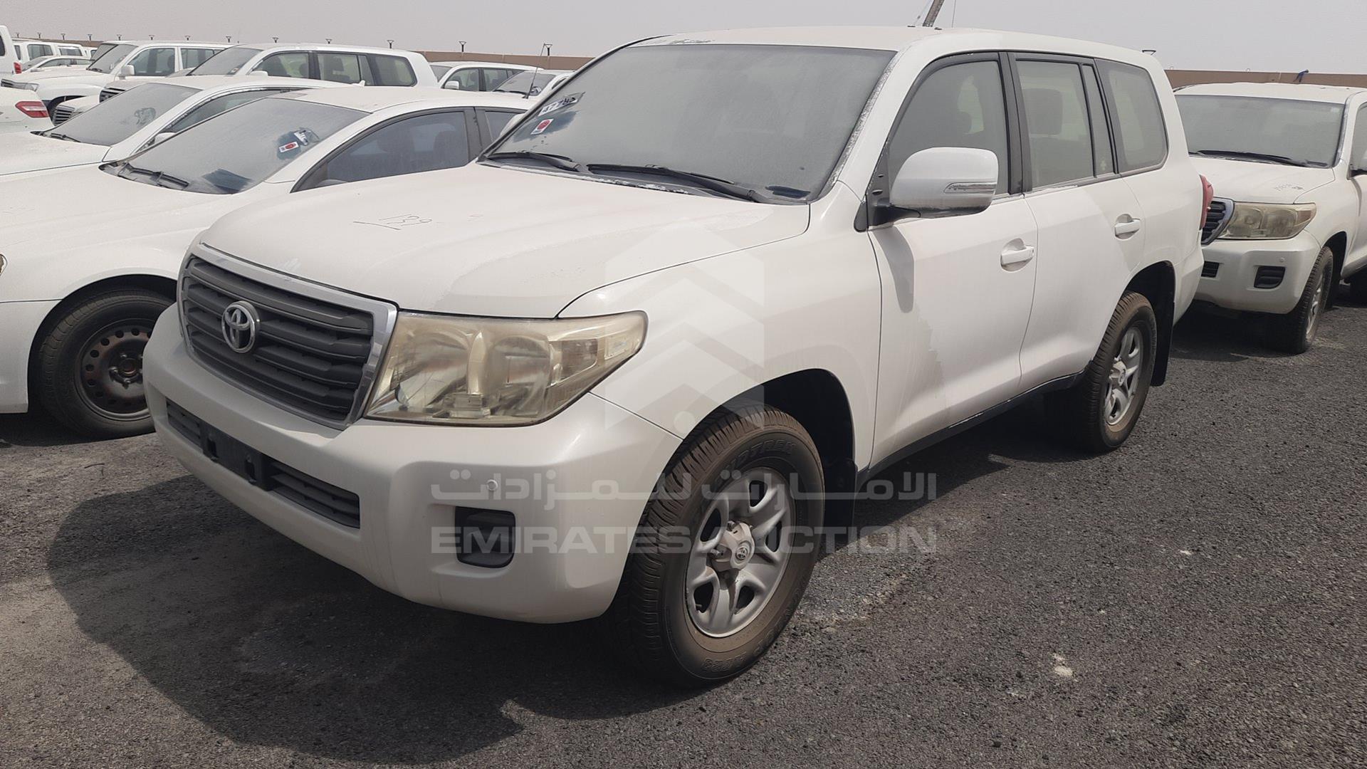 2013 TOYOTA LAND CRUISER VIN: JTMDU09J8D4064092