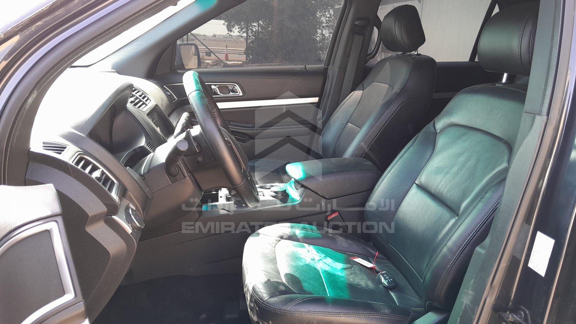 2017 FORD EXPLORER VIN: 1FM5K8D8XHGA51986
