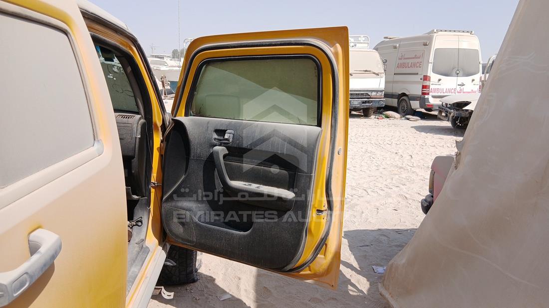 هامر اتش 3 2006 — الباب الأمامي الأيمن — صورة 26