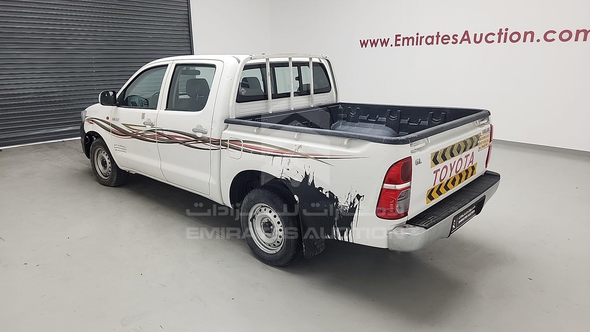 2015 TOYOTA HILUX VIN: MR0EW12G6F3032433
