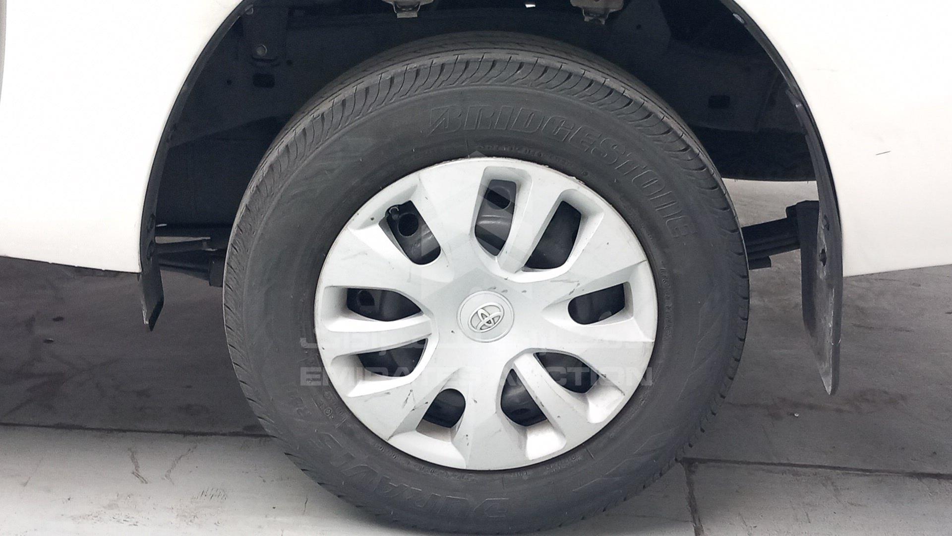 2019 TOYOTA HILUX VIN: MR0JX9CD8K4200219